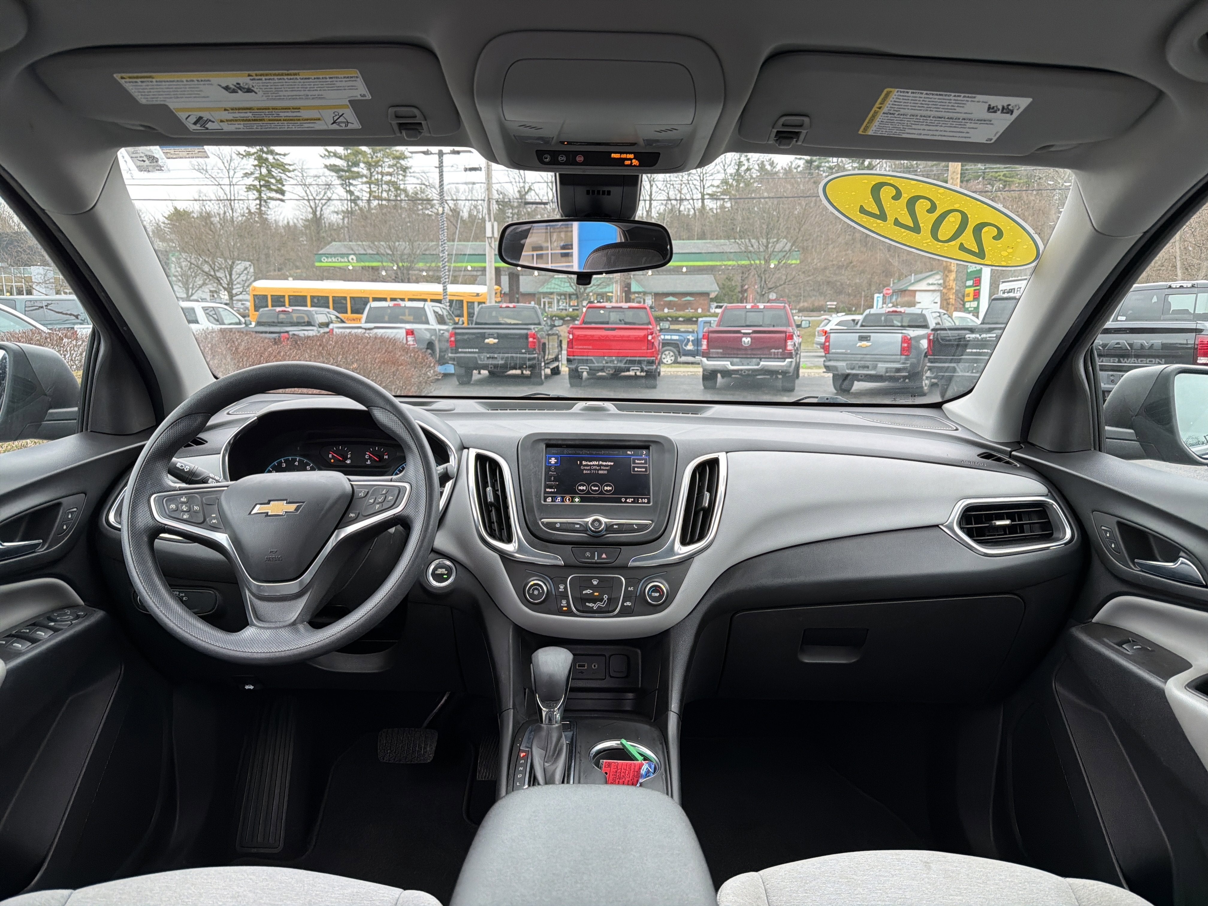 2022 Chevrolet Equinox LS