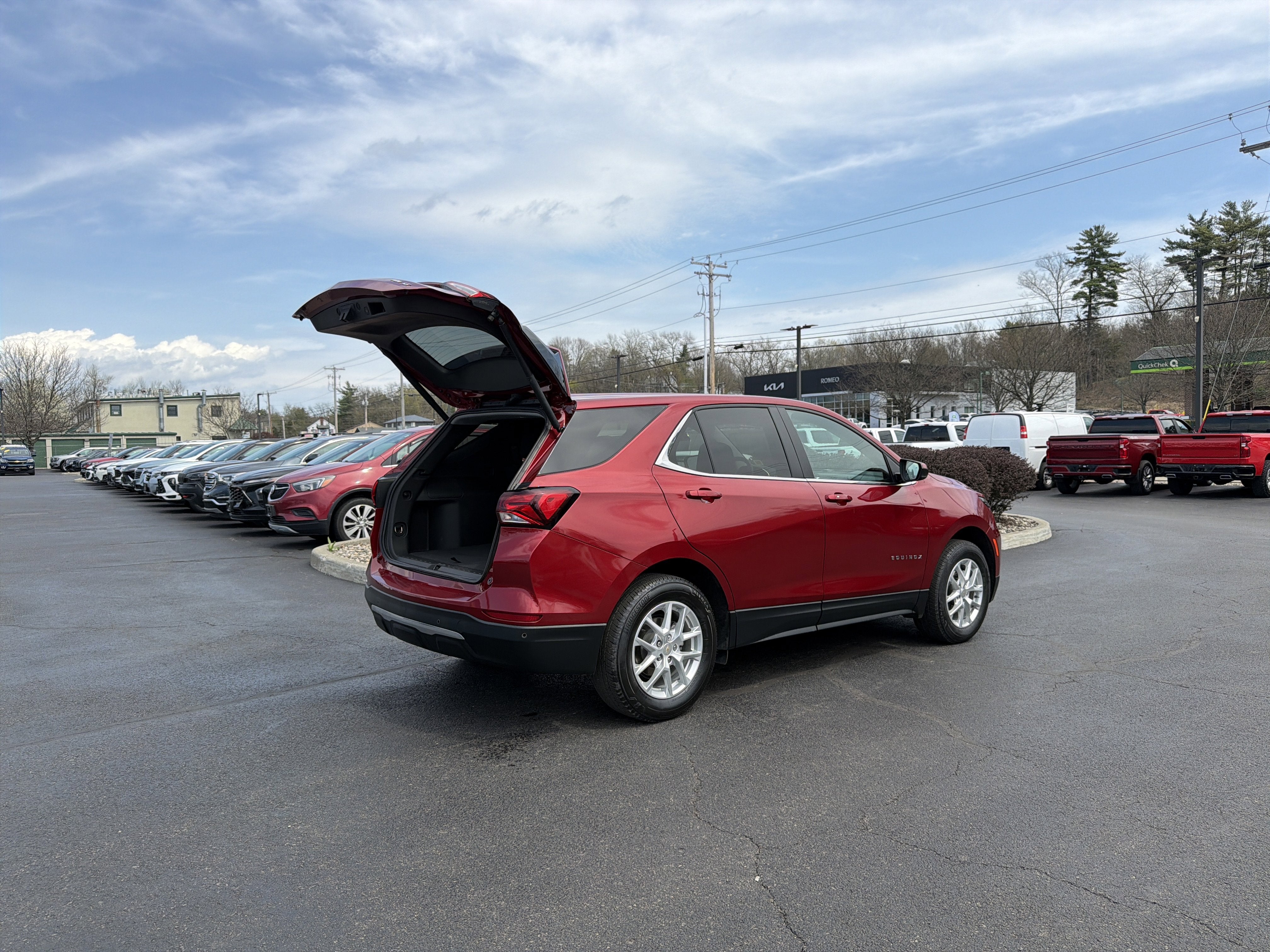 2024 Chevrolet Equinox LT
