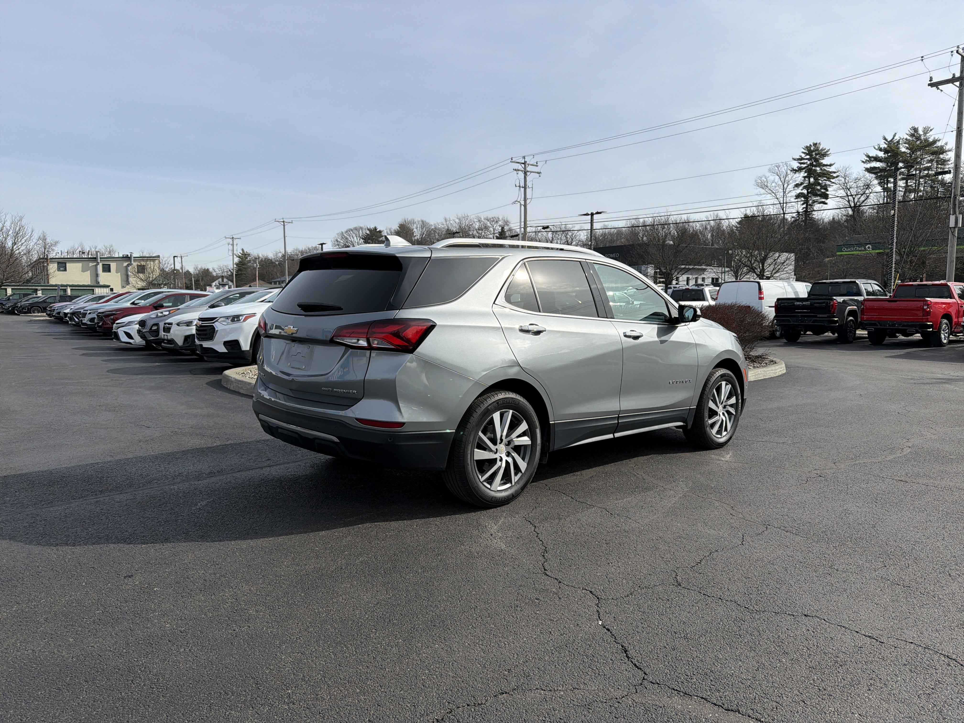 2023 Chevrolet Equinox Premier