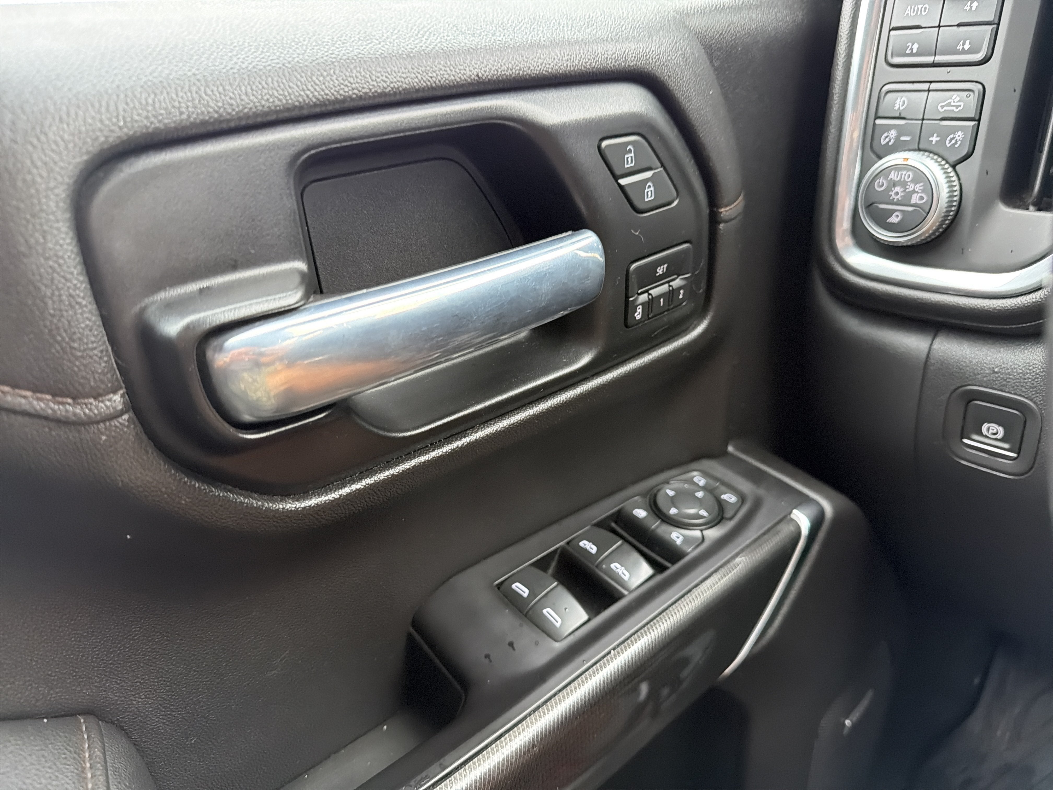 2019 GMC Sierra 1500 AT4