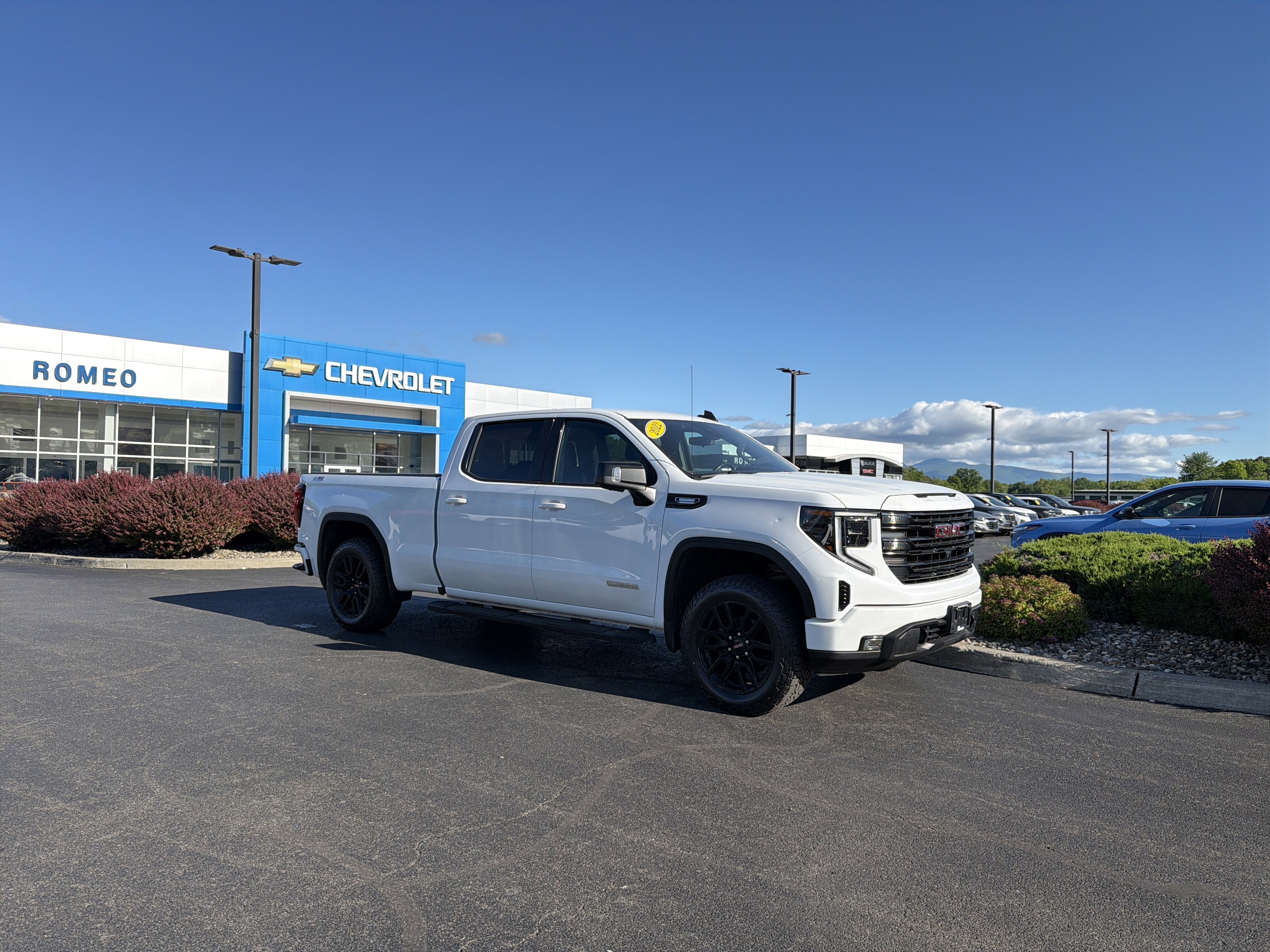 2022 GMC Sierra 1500 Elevation
