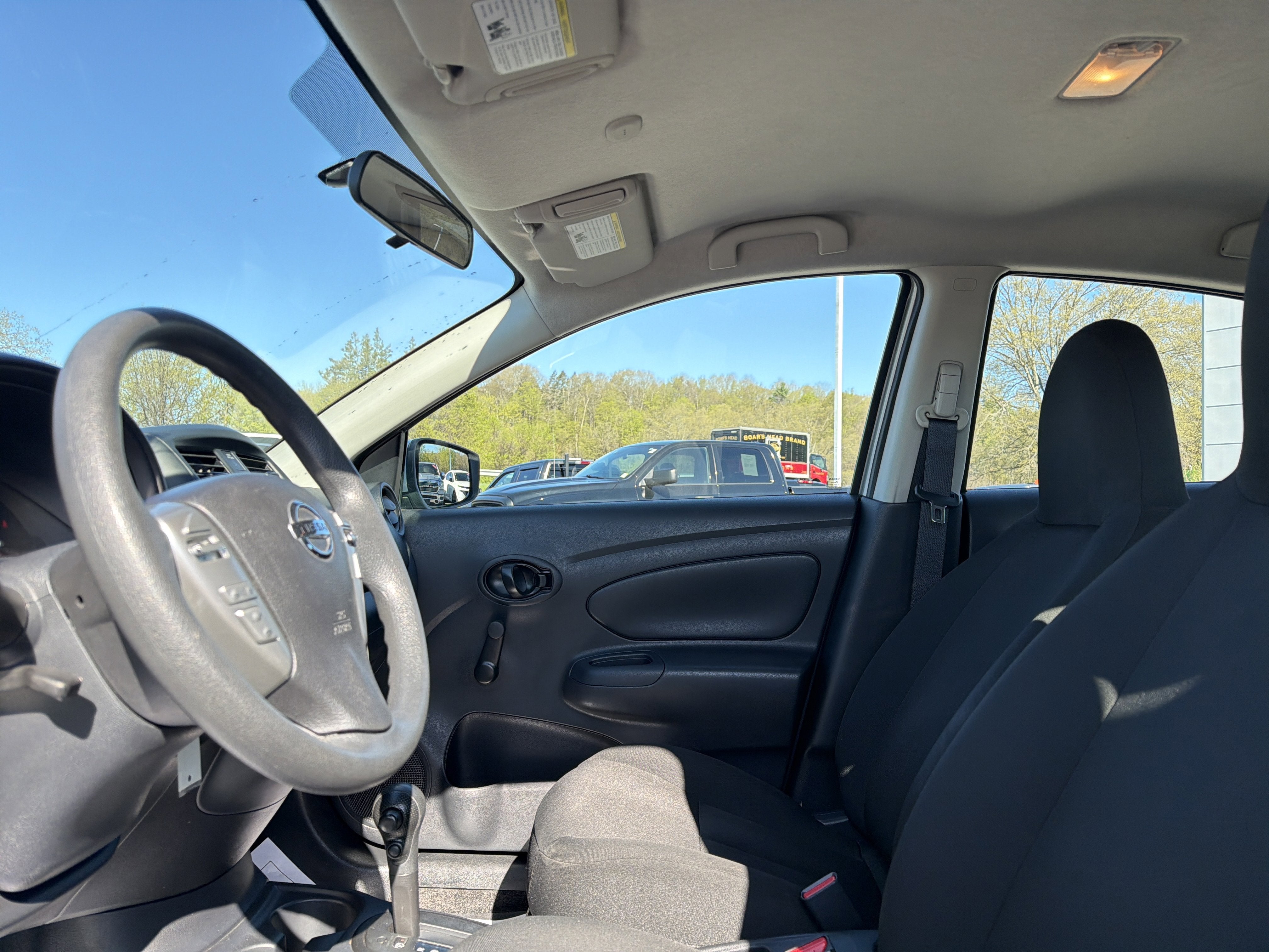 2016 Nissan Versa 1.6 S+