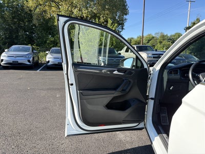 2019 Volkswagen Tiguan 2.0T SEL Premium