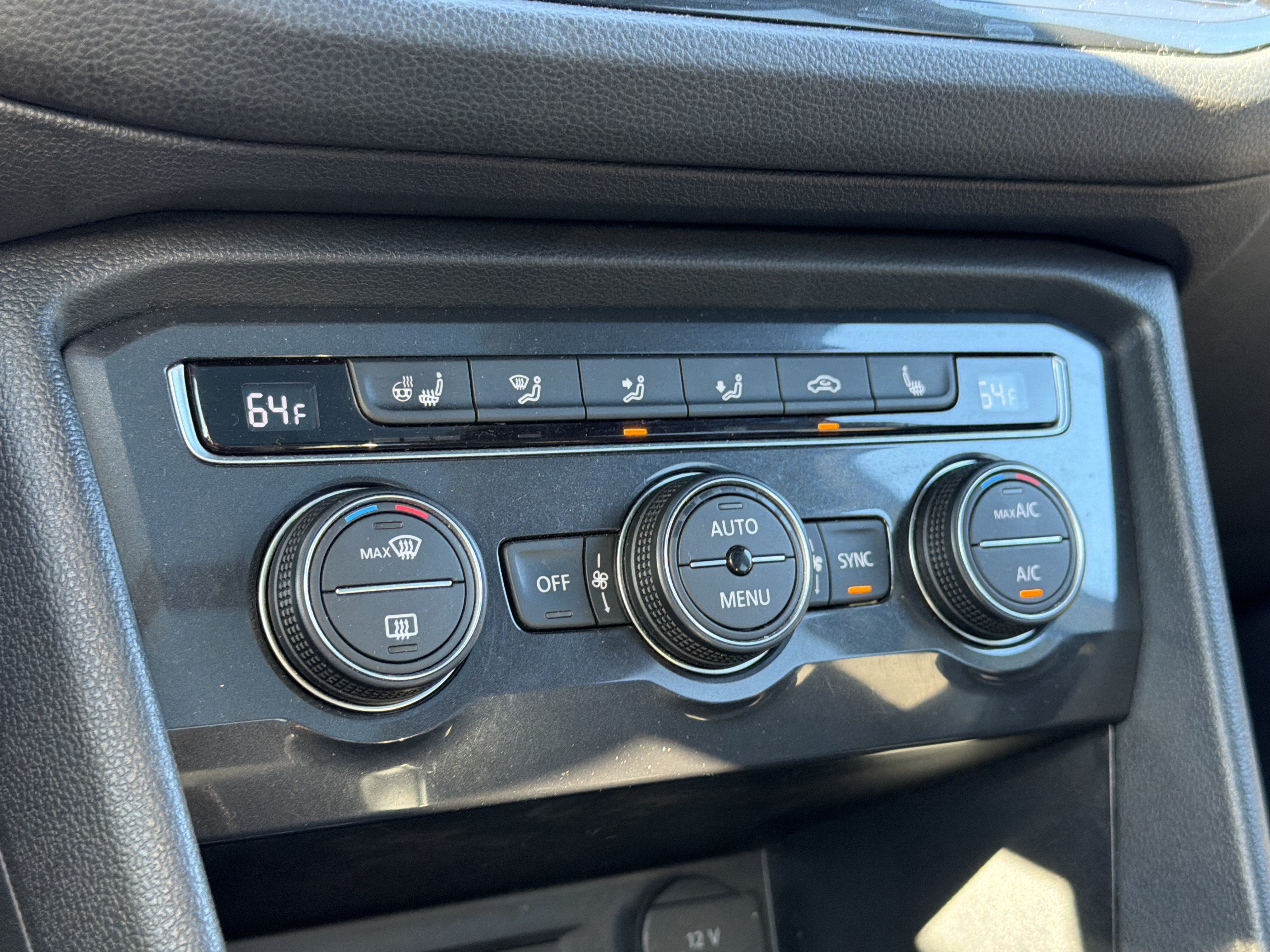 2019 Volkswagen Tiguan 2.0T SEL Premium