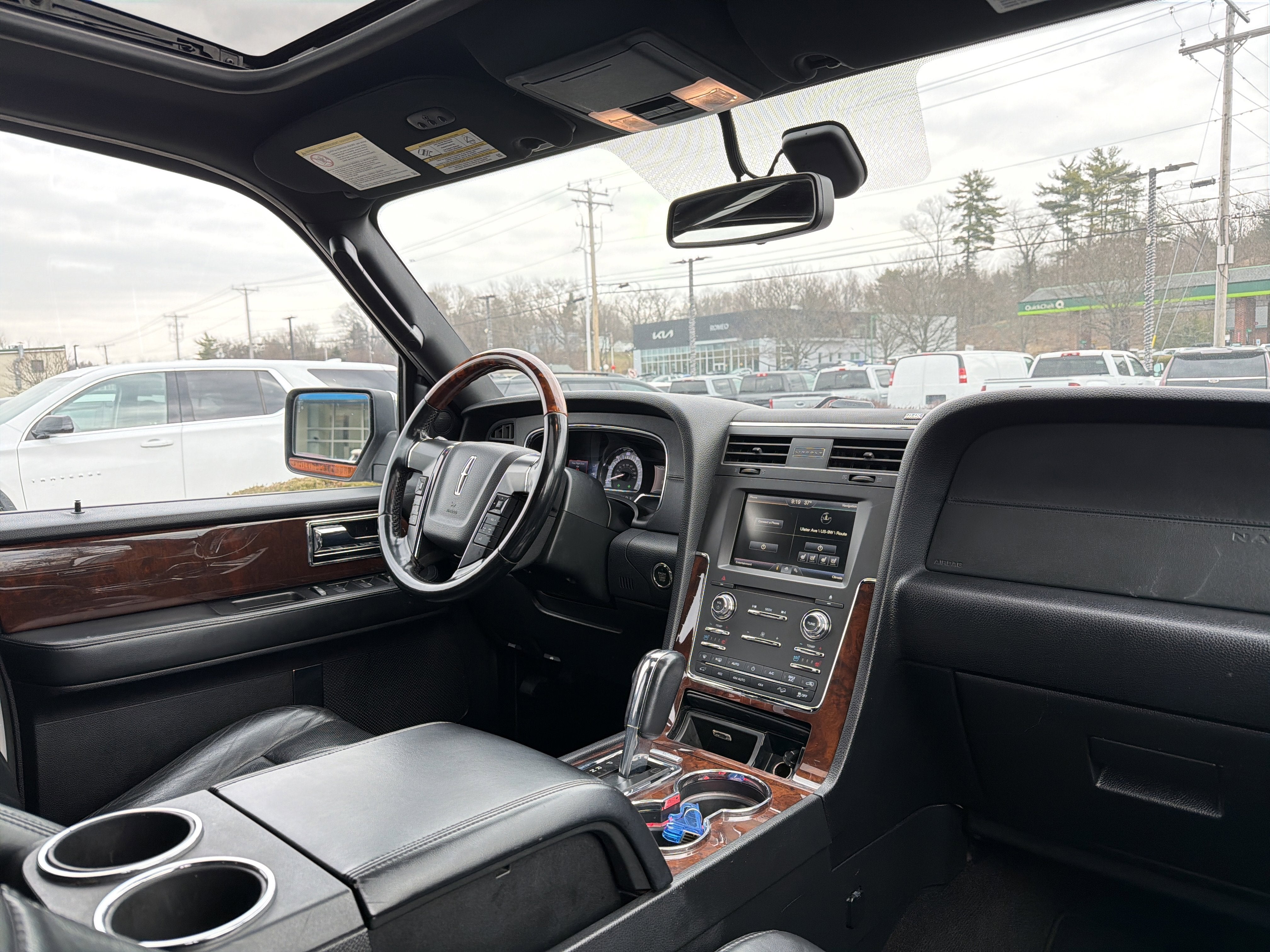 2015 Lincoln Navigator Base