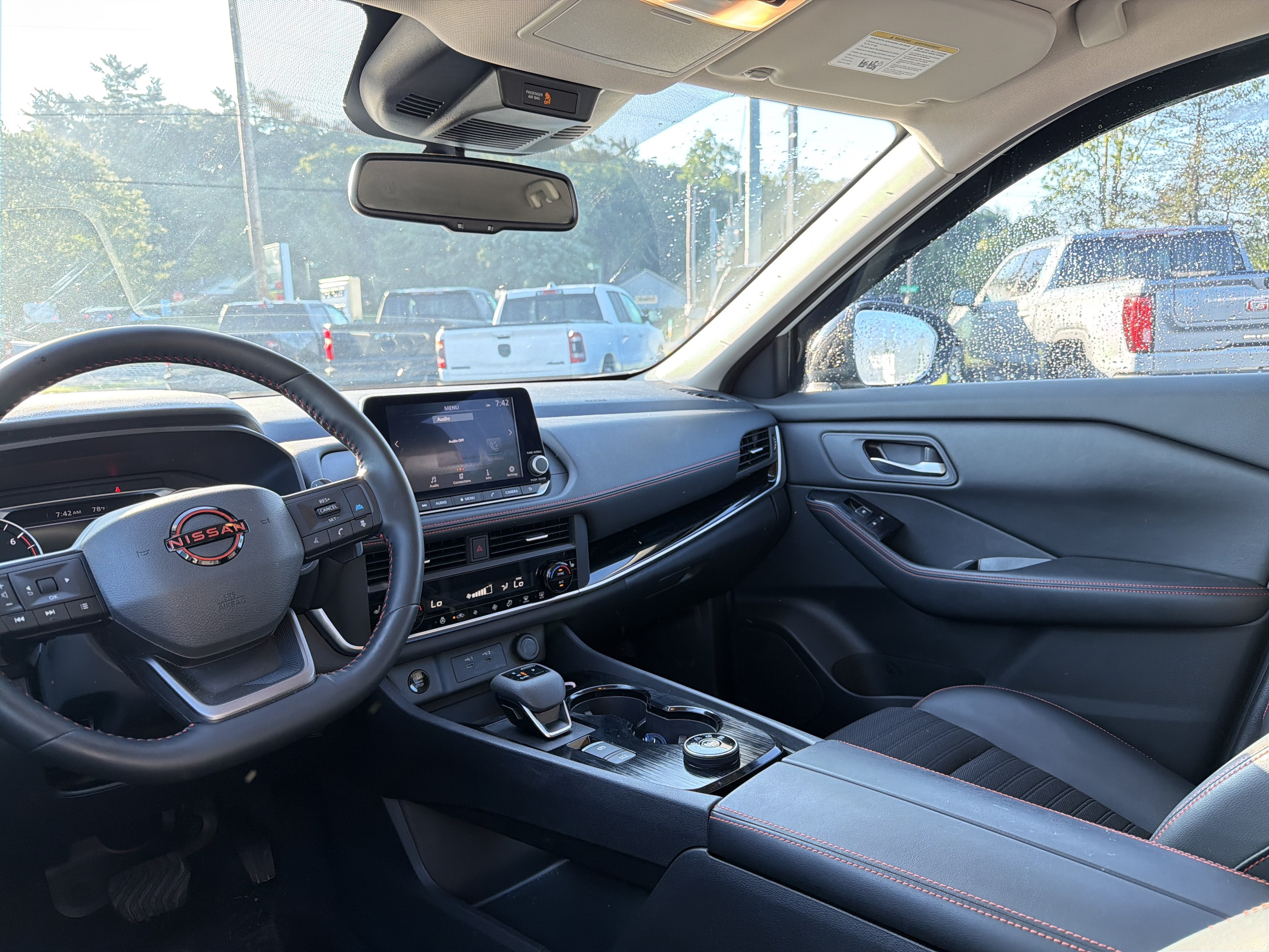 2025 Nissan Rogue Rock Creek