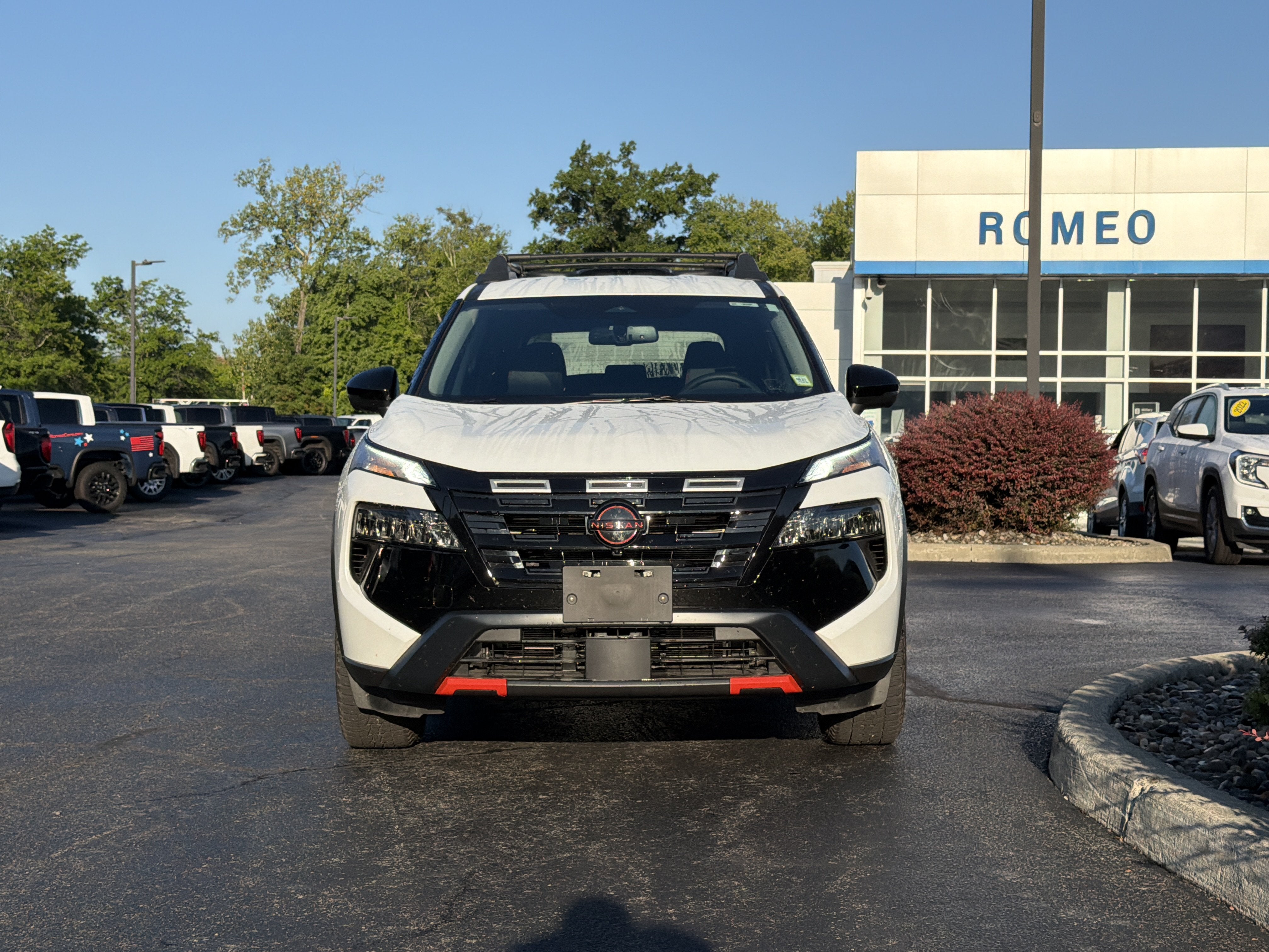 2025 Nissan Rogue Rock Creek