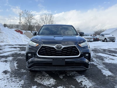 2020 Toyota Highlander LE
