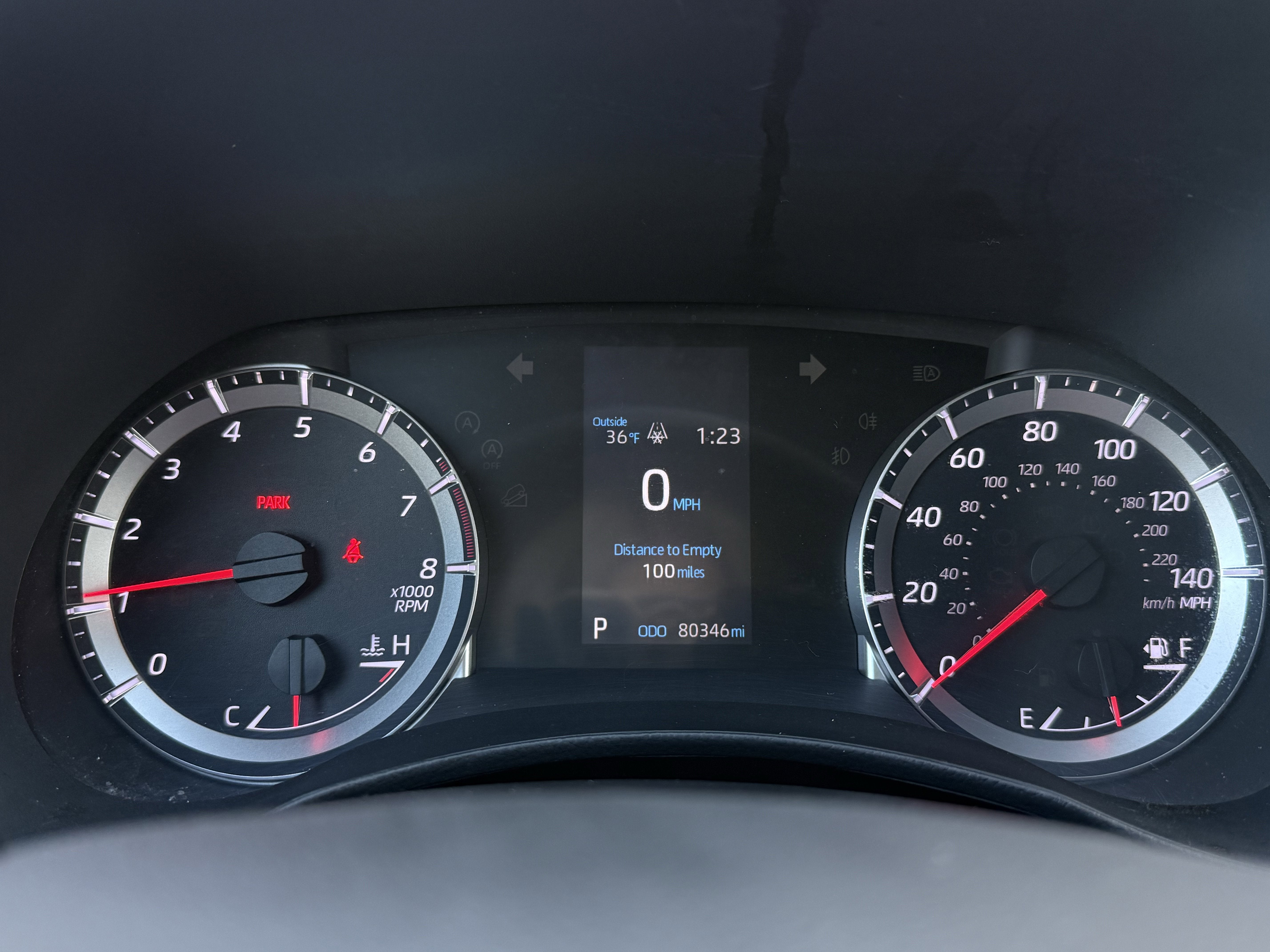 2020 Toyota Highlander LE