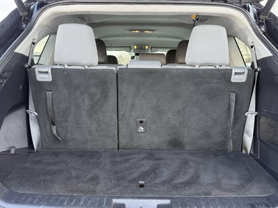 2020 Toyota Highlander LE