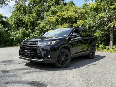 2019 Toyota Highlander SE