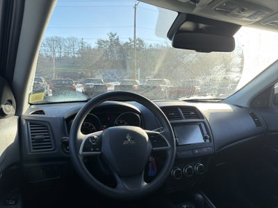 2024 Mitsubishi Outlander Sport S