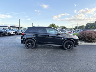 2025 Mitsubishi Outlander Sport S