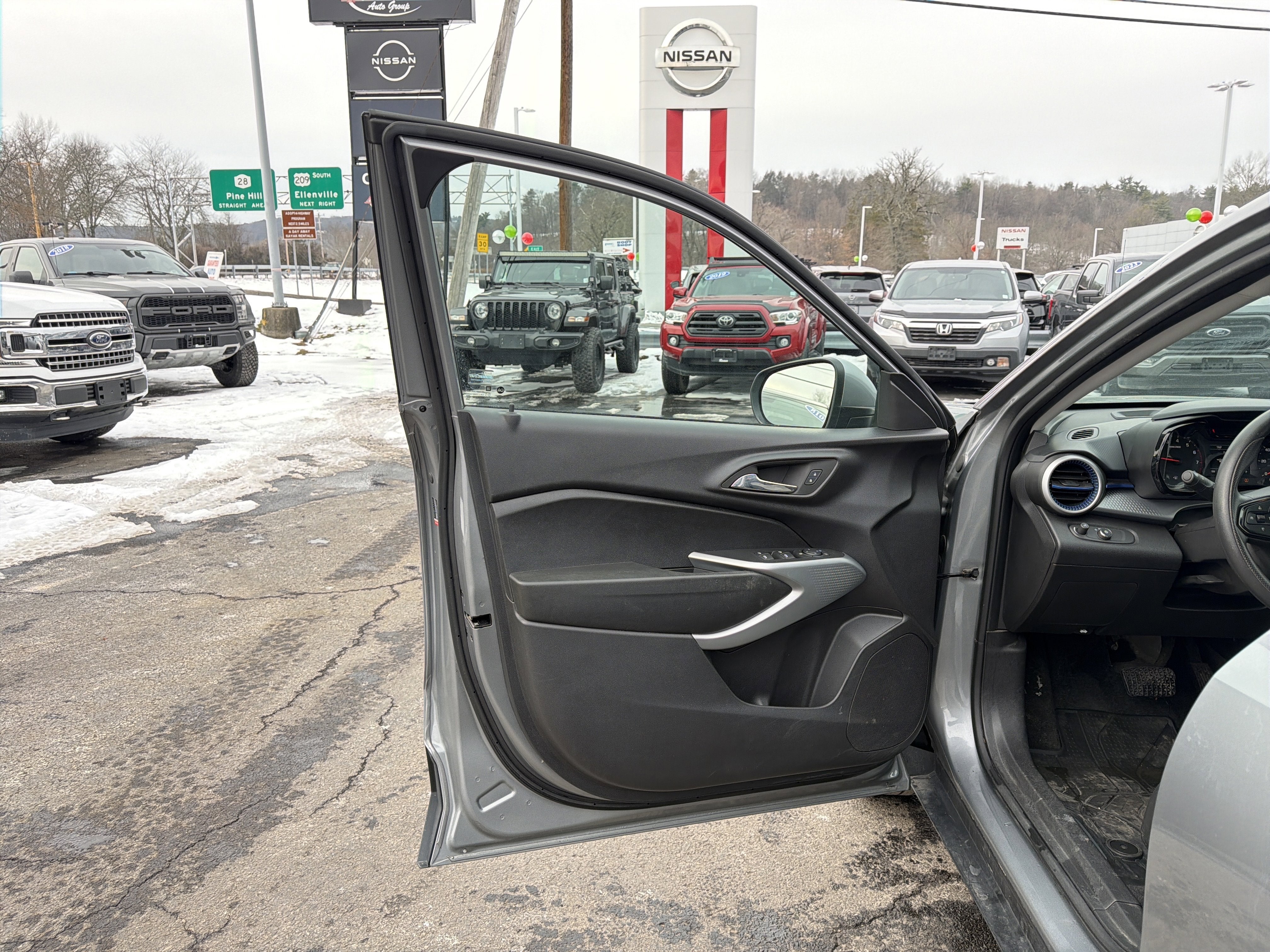 2024 Chevrolet Trax LS