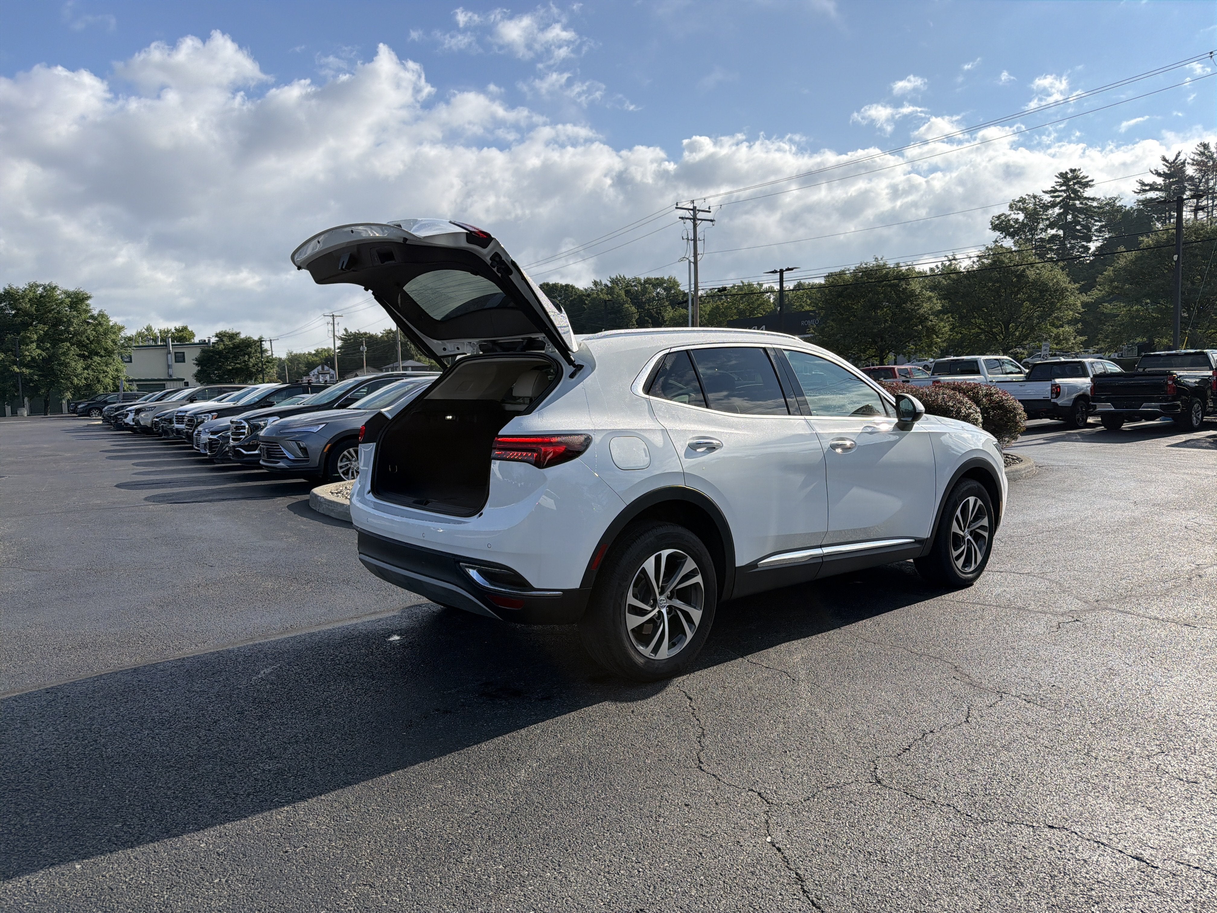 2023 Buick Envision Essence