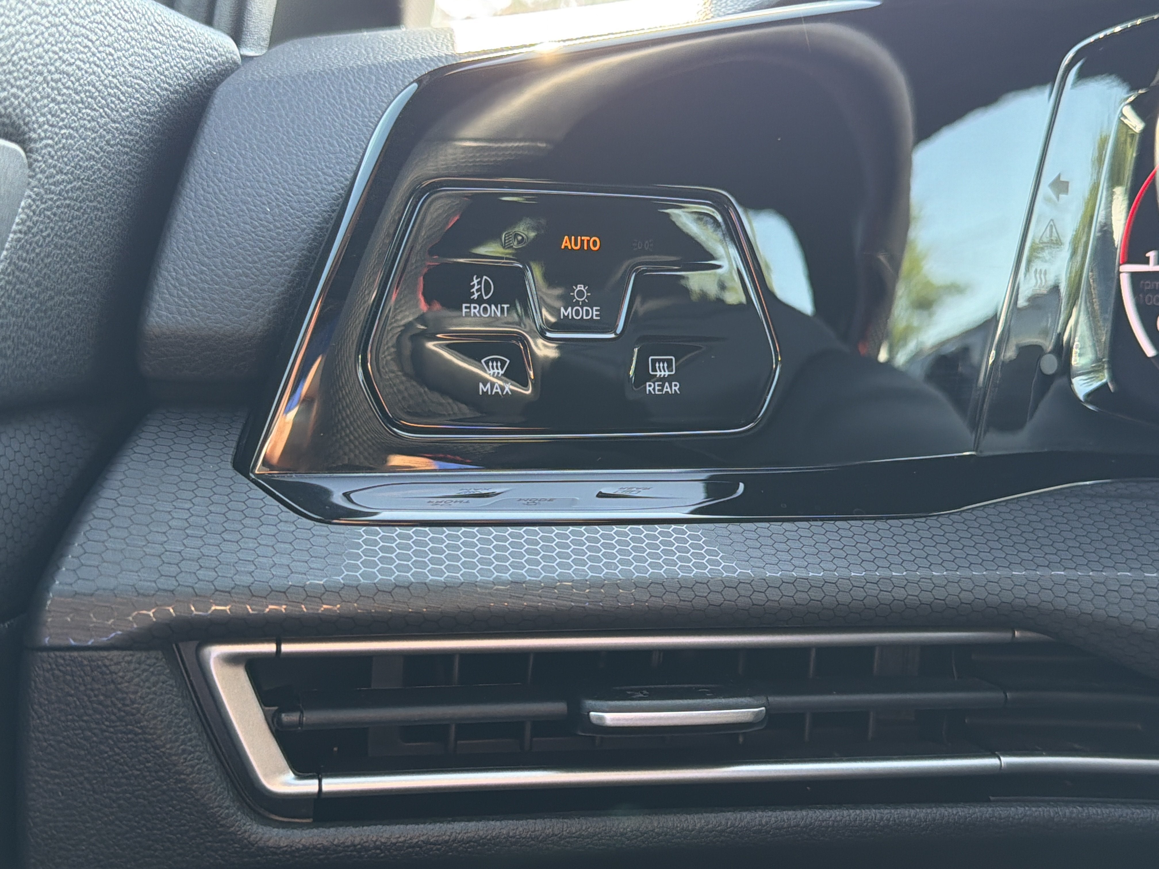 2024 Volkswagen Golf GTI 2.0T 380 S