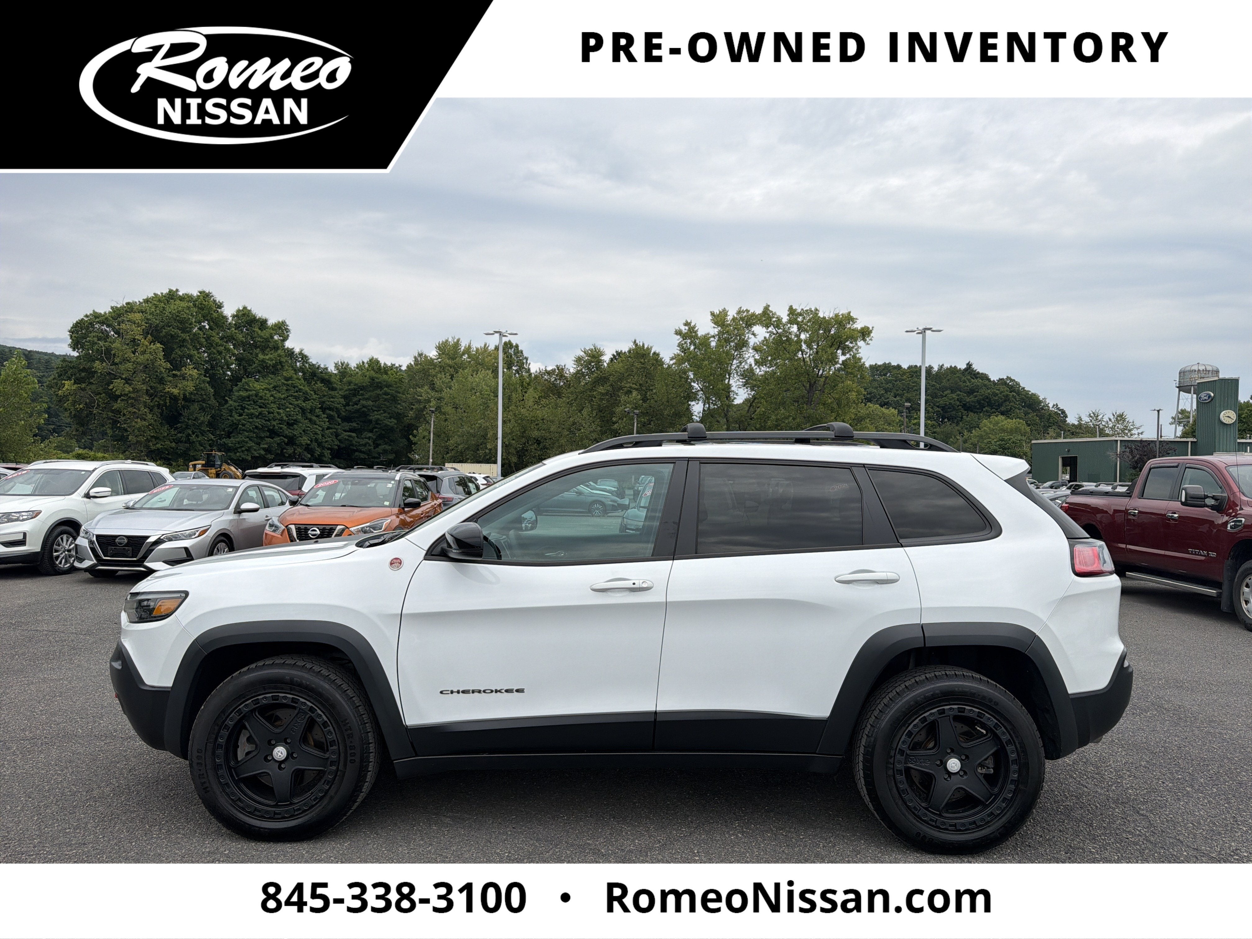 2022 Jeep Cherokee Trailhawk