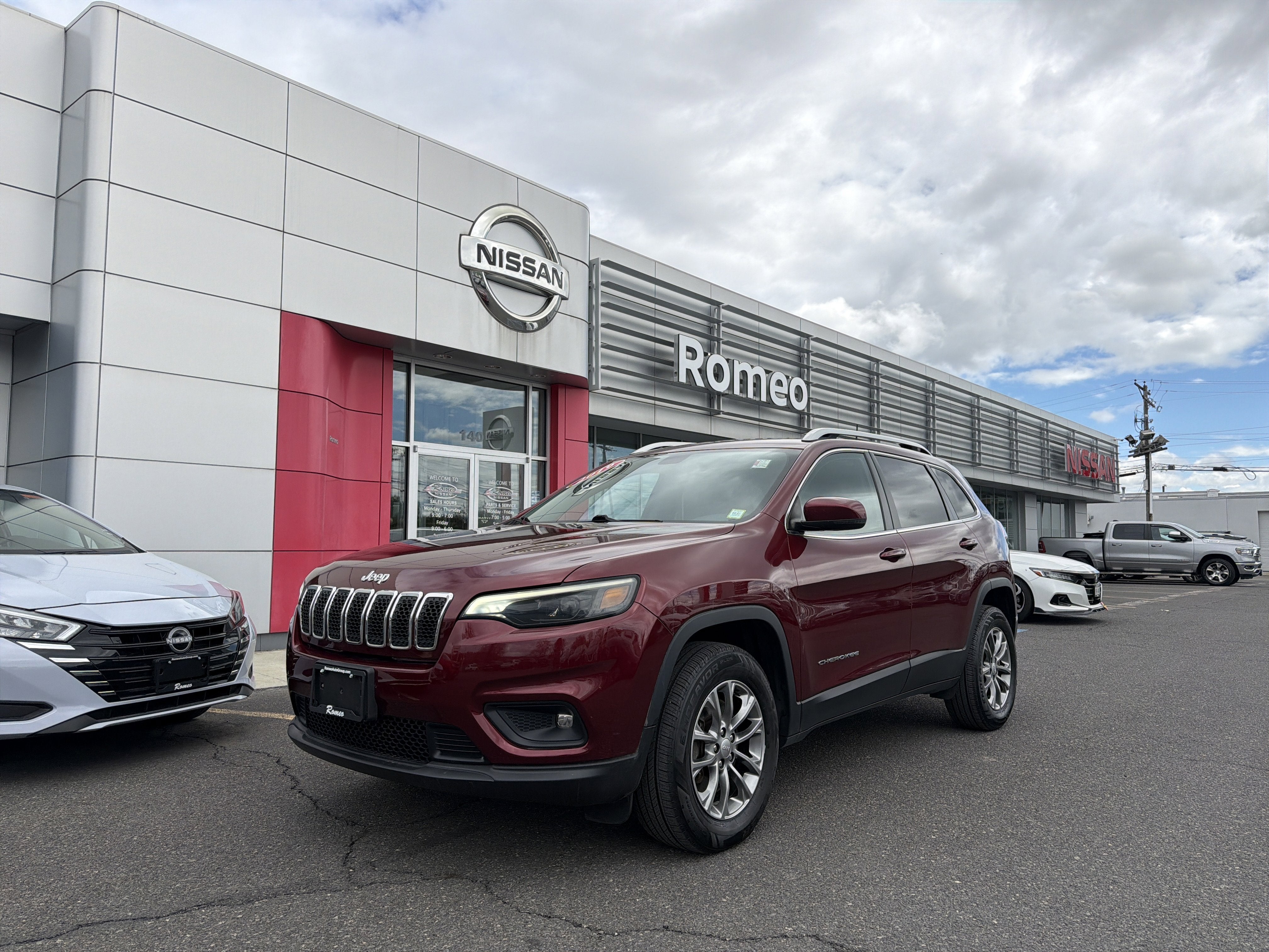 2019 Jeep Cherokee Latitude Plus