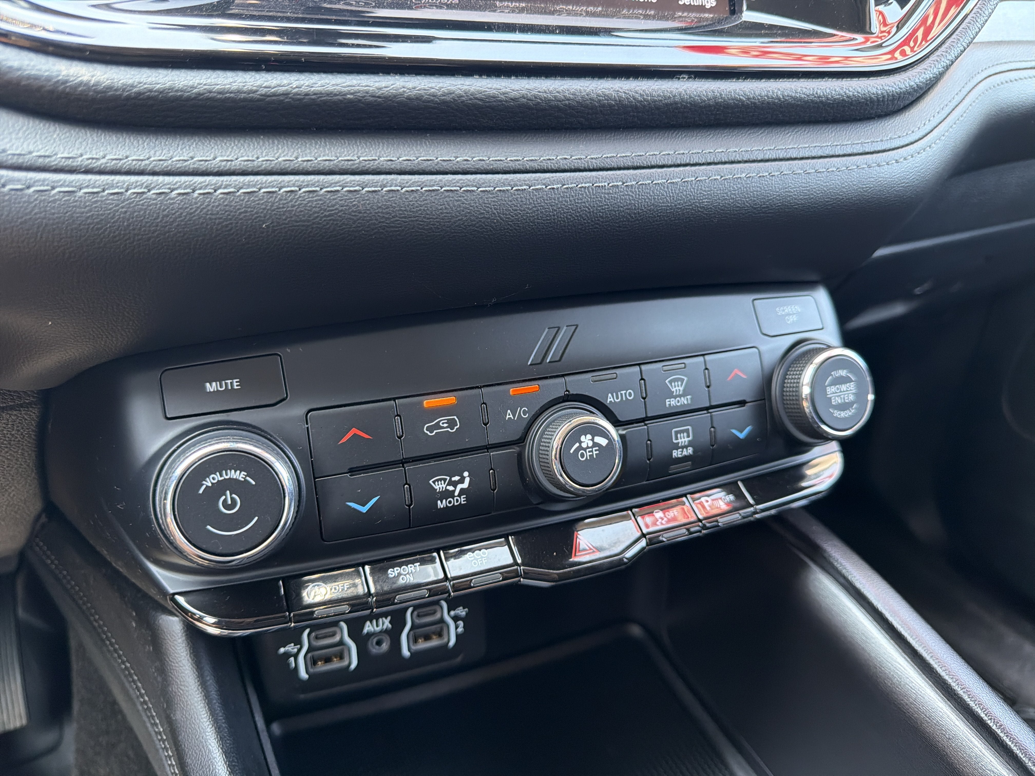 2022 Dodge Durango SXT