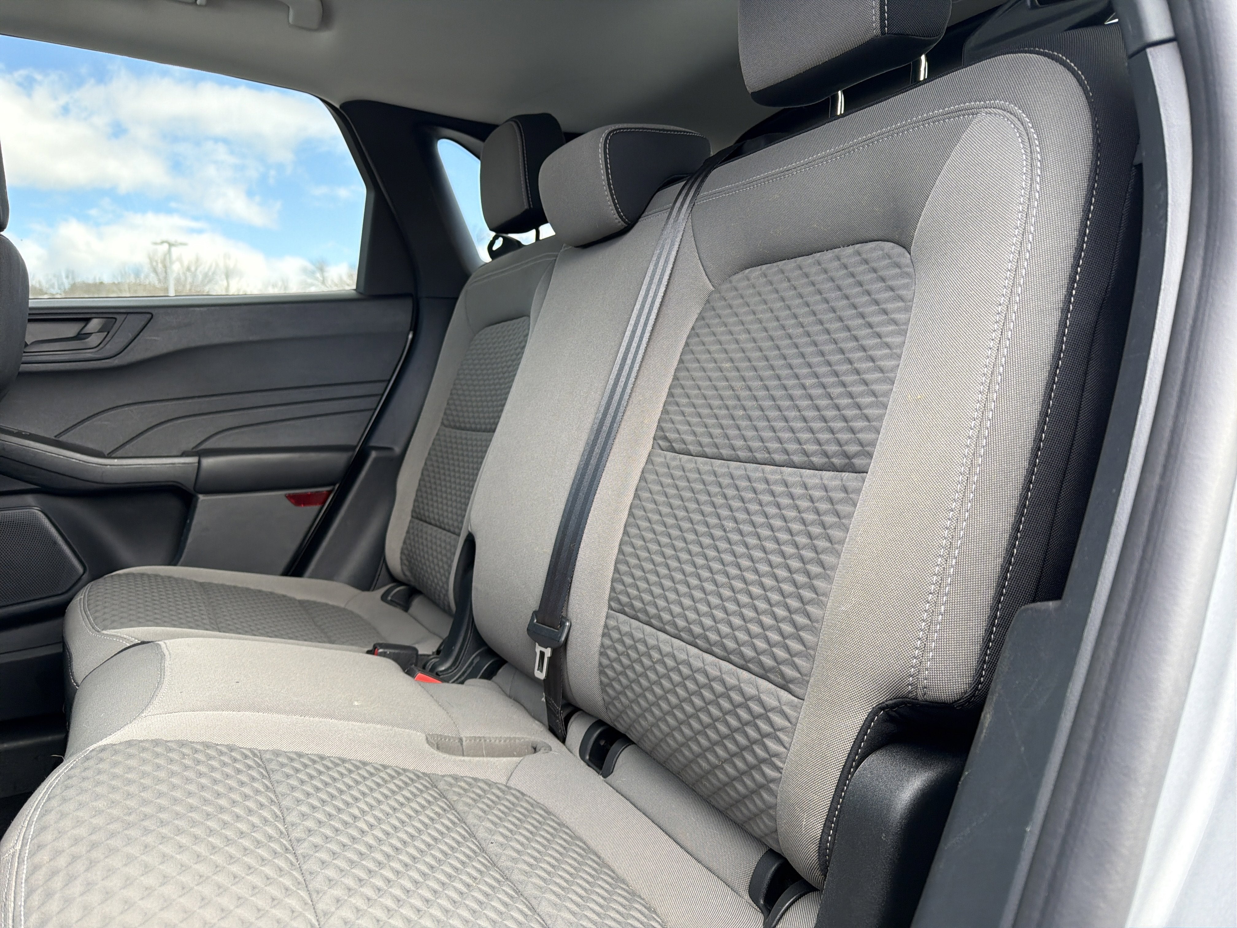 2022 Ford Escape Hybrid SE