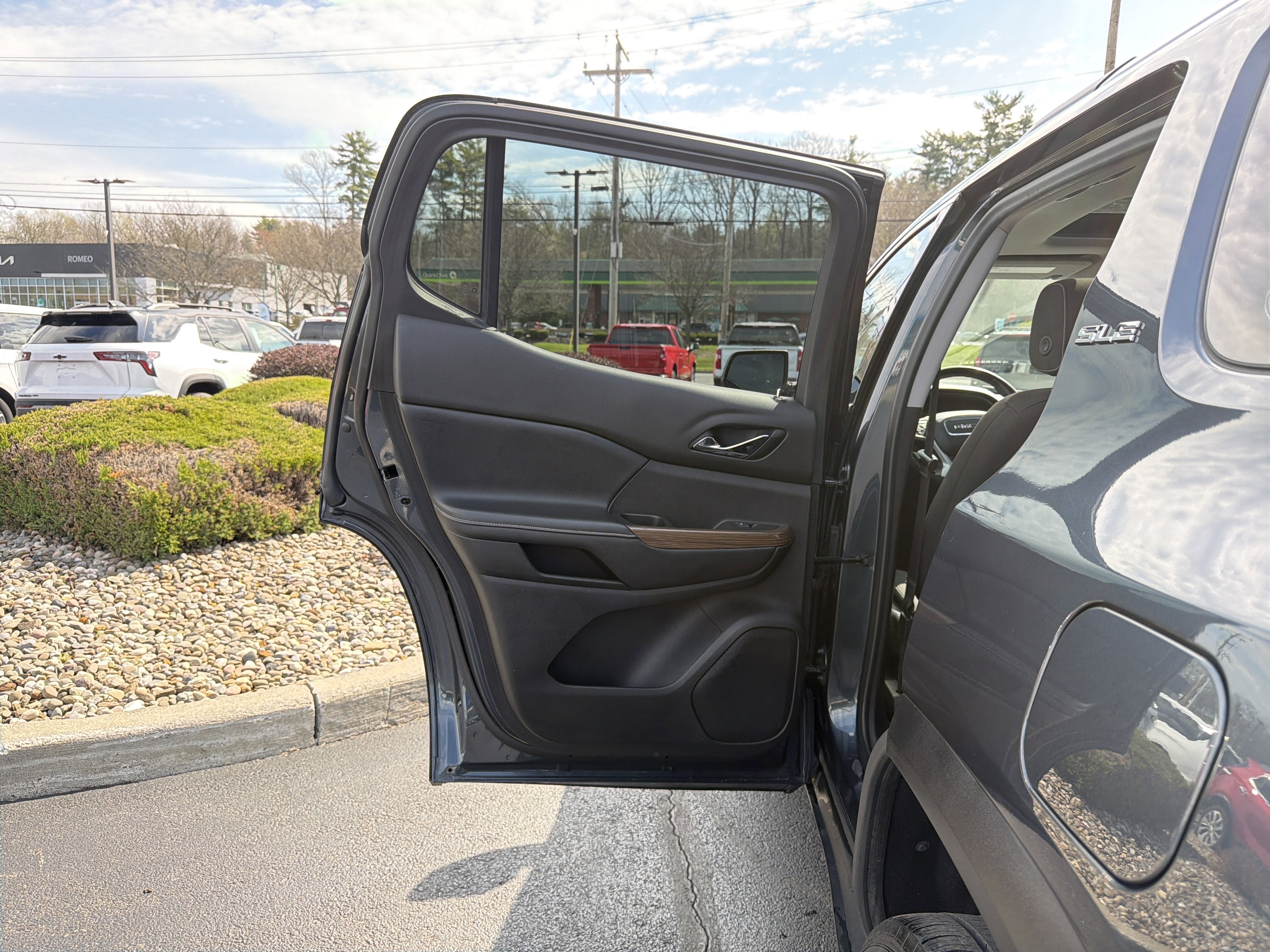 2019 GMC Acadia SLE-2