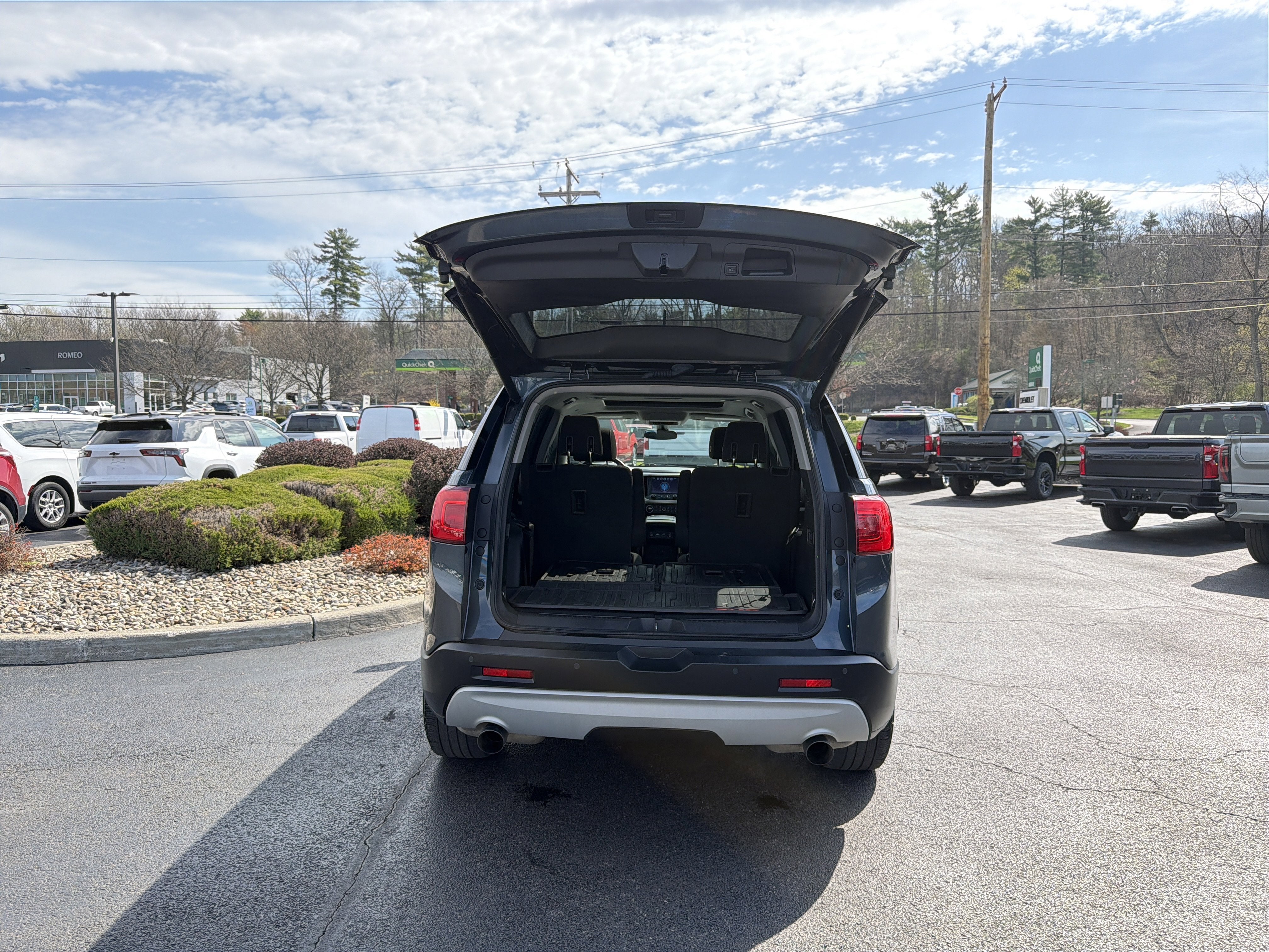 2019 GMC Acadia SLE-2