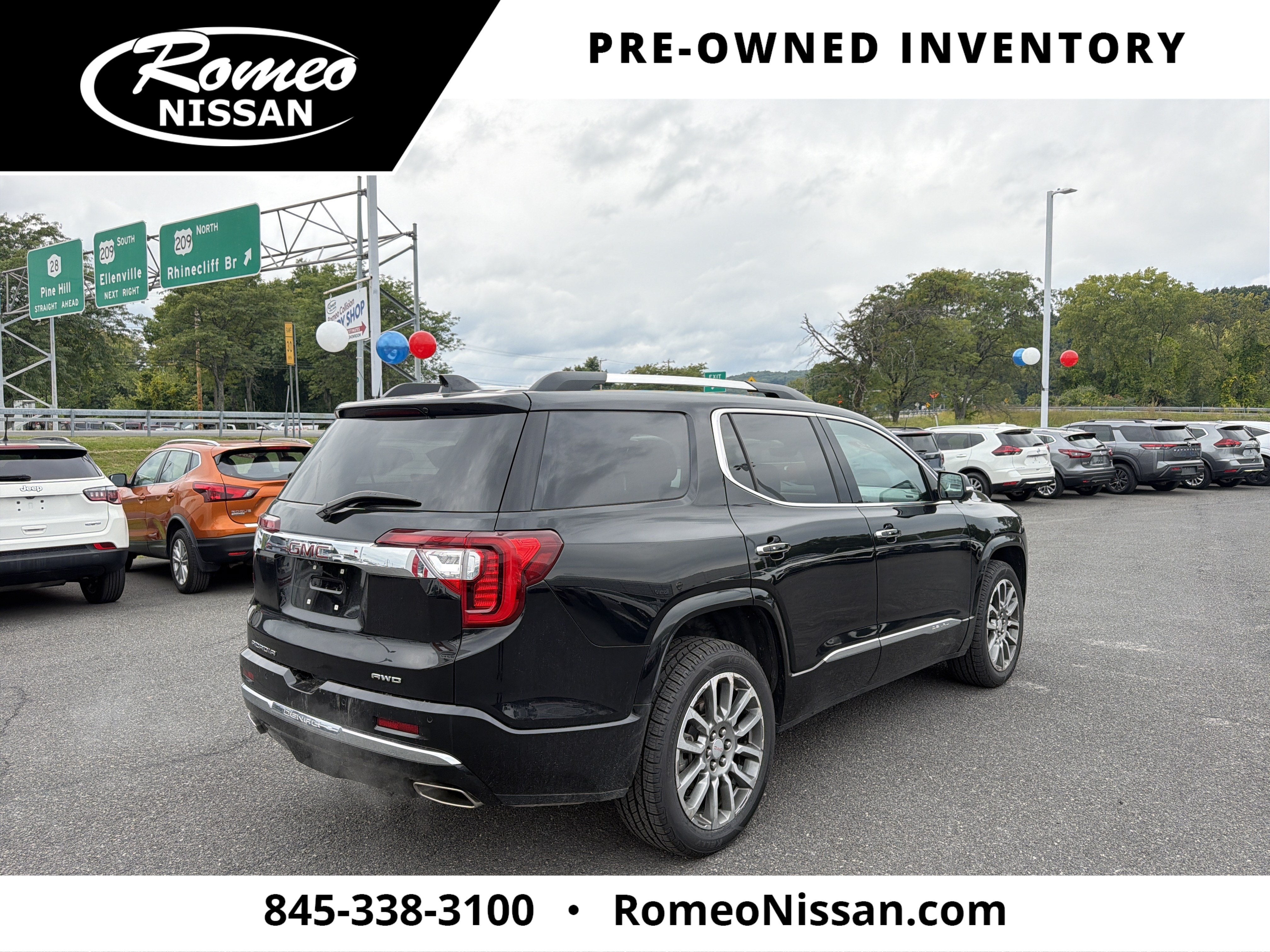 2023 GMC Acadia Denali