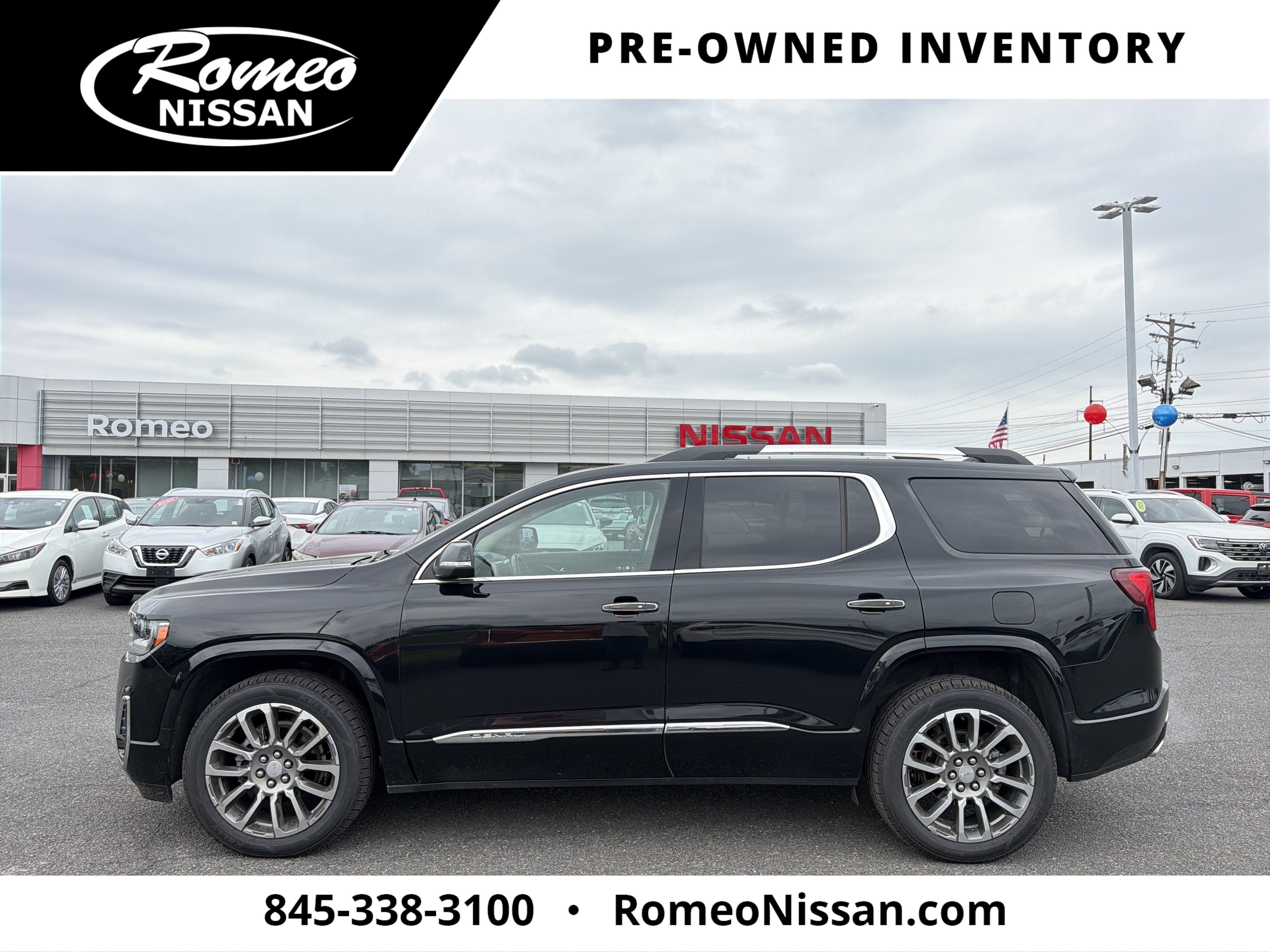 2023 GMC Acadia Denali
