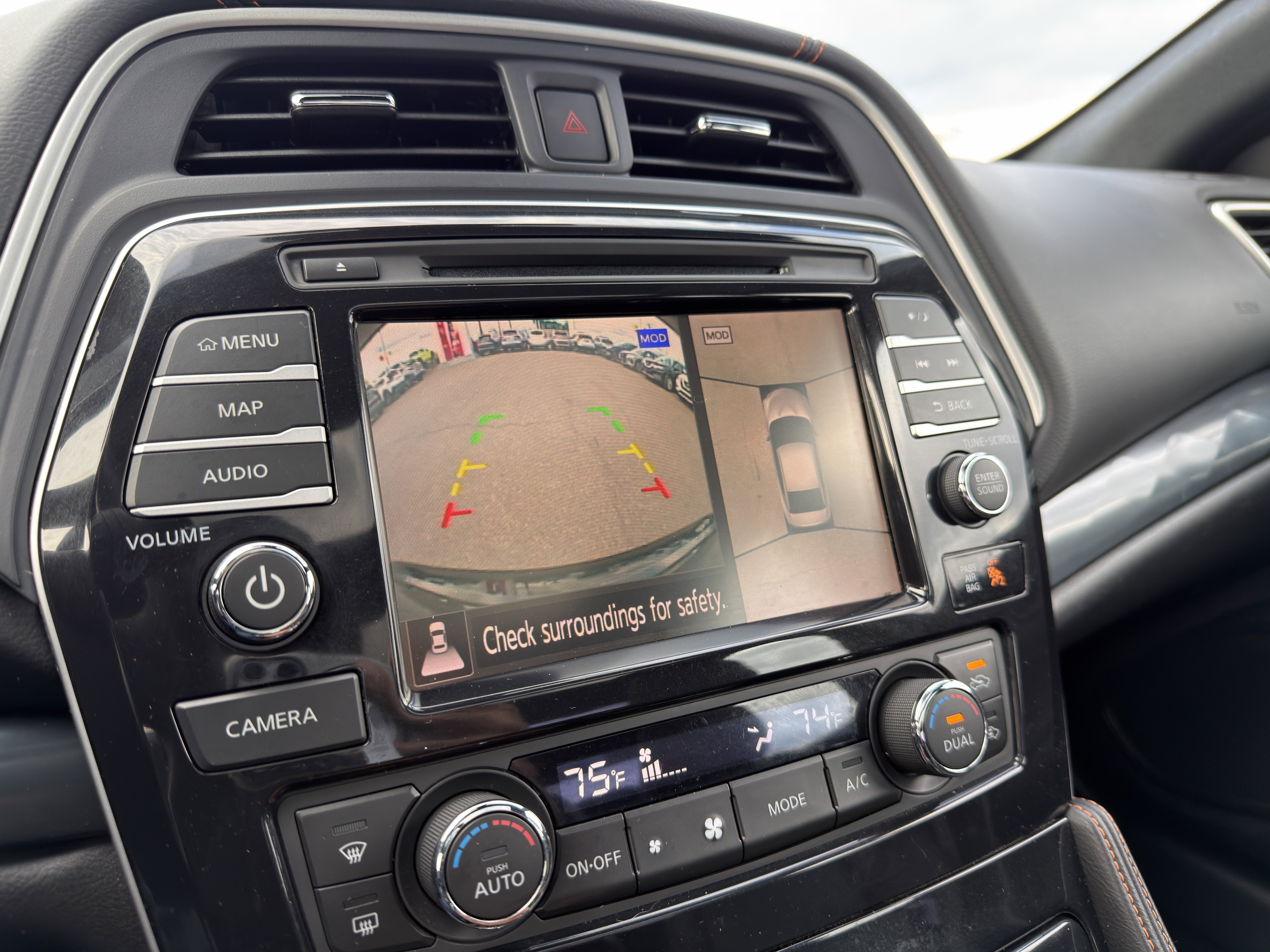 2019 Nissan Maxima SR