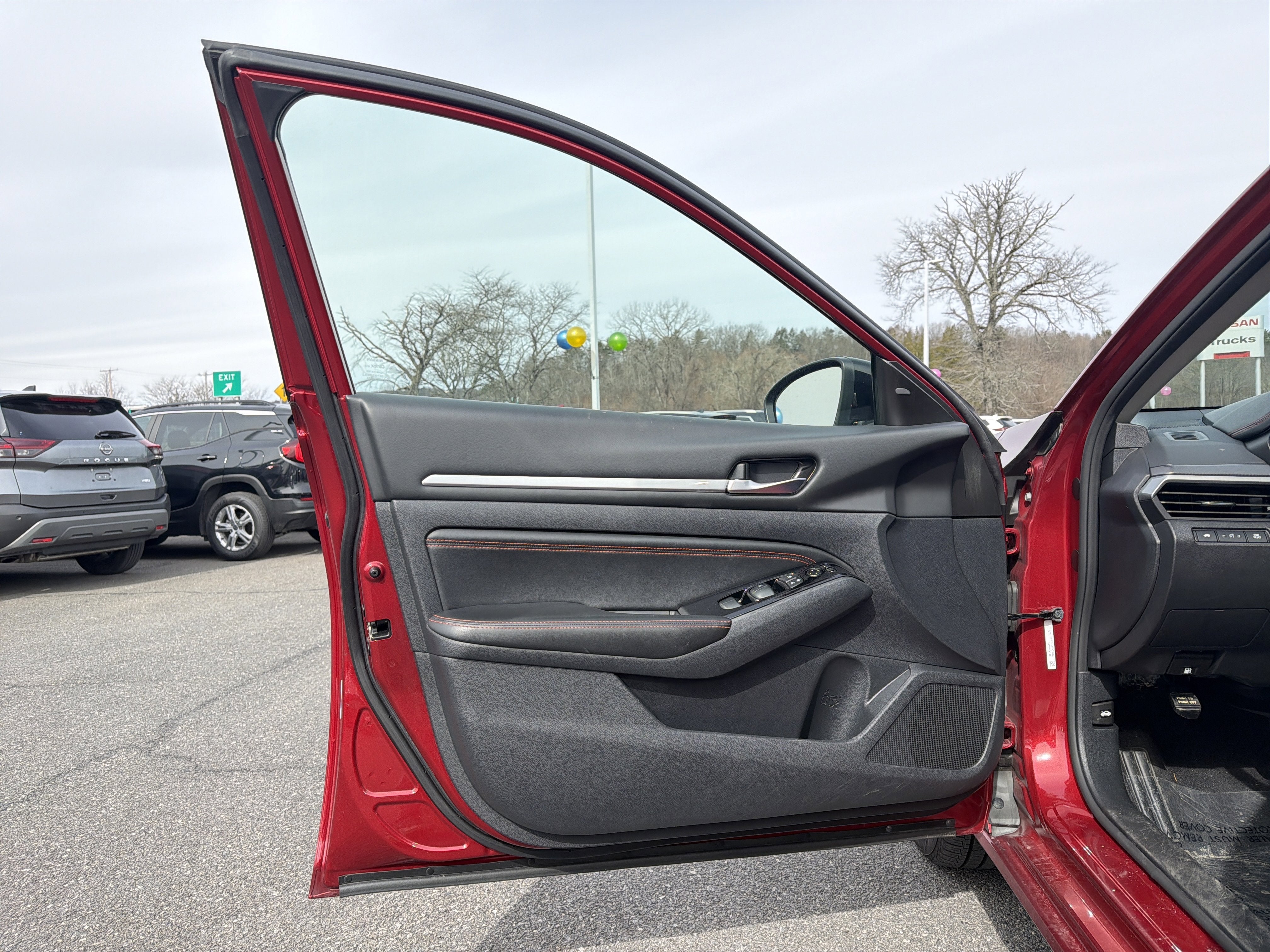 2023 Nissan Altima 2.5 SR