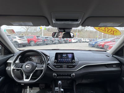 2023 Nissan Altima 2.5 SR