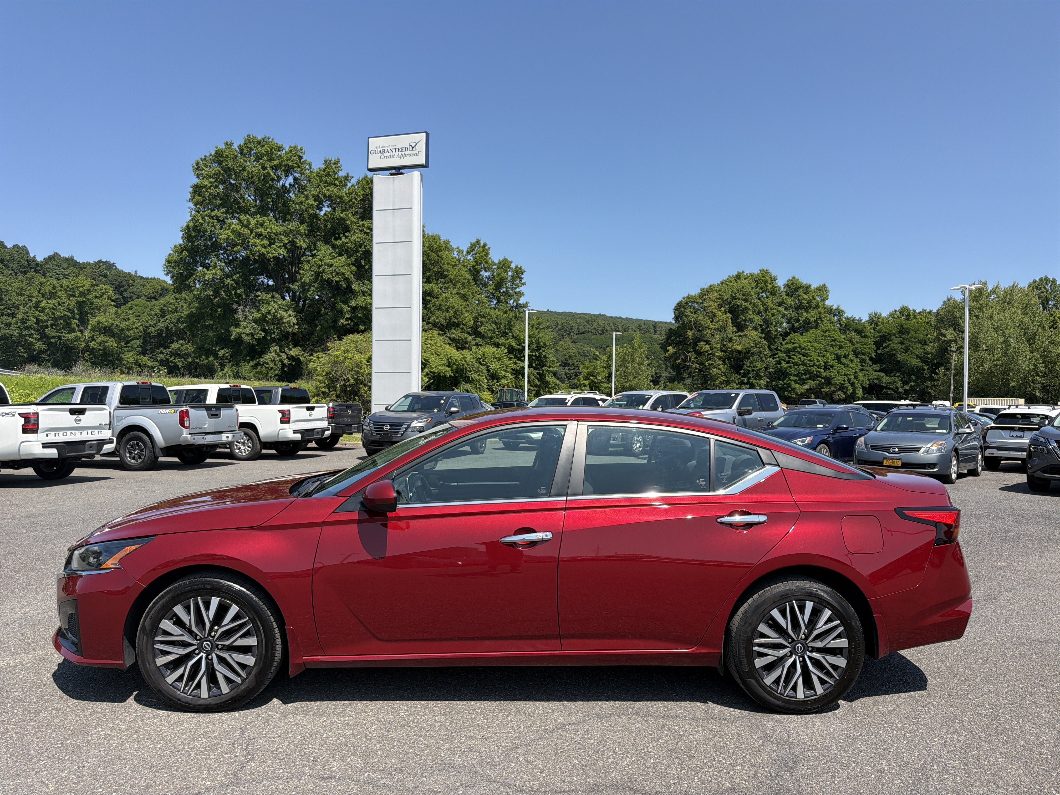 2023 Nissan Altima 2.5 SV