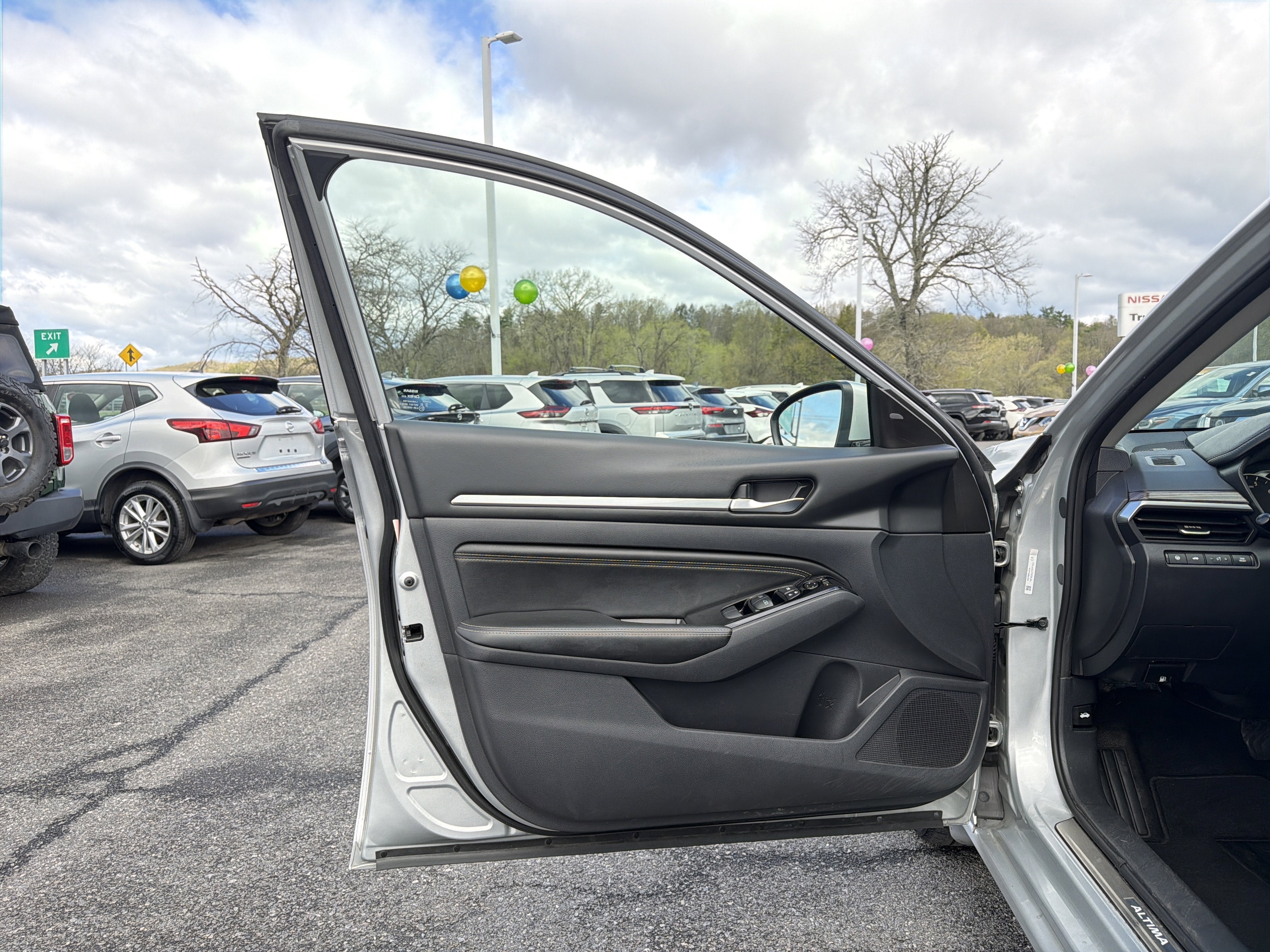 2022 Nissan Altima 2.5 SL