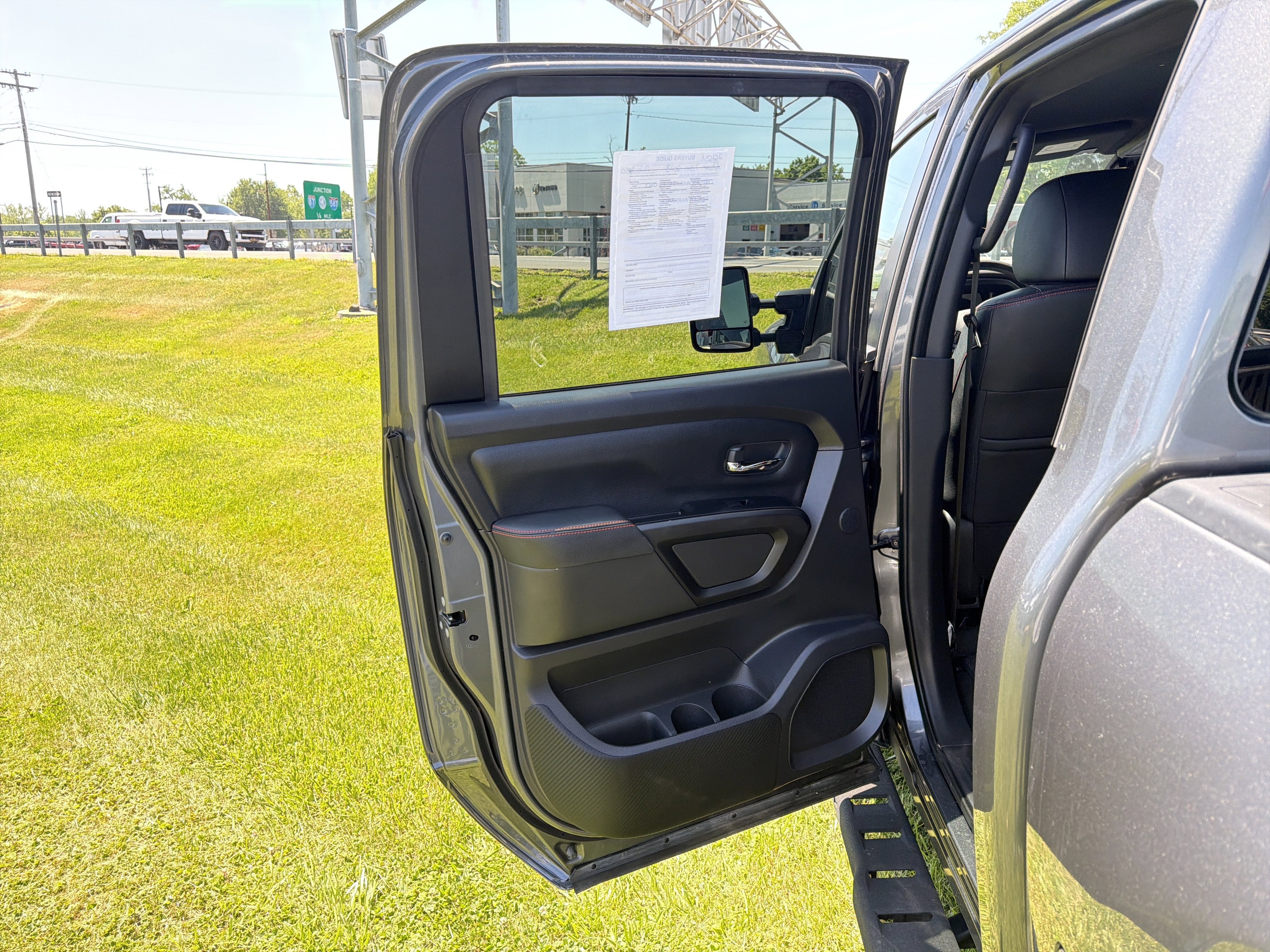2023 Nissan Titan PRO-4X