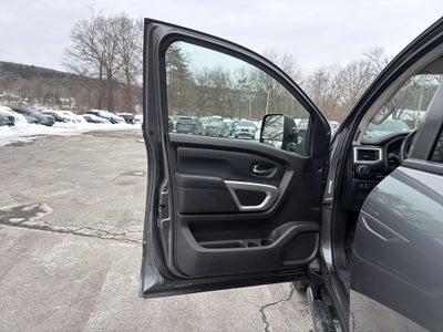 2020 Nissan Titan SV