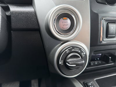 2020 Nissan Titan SV