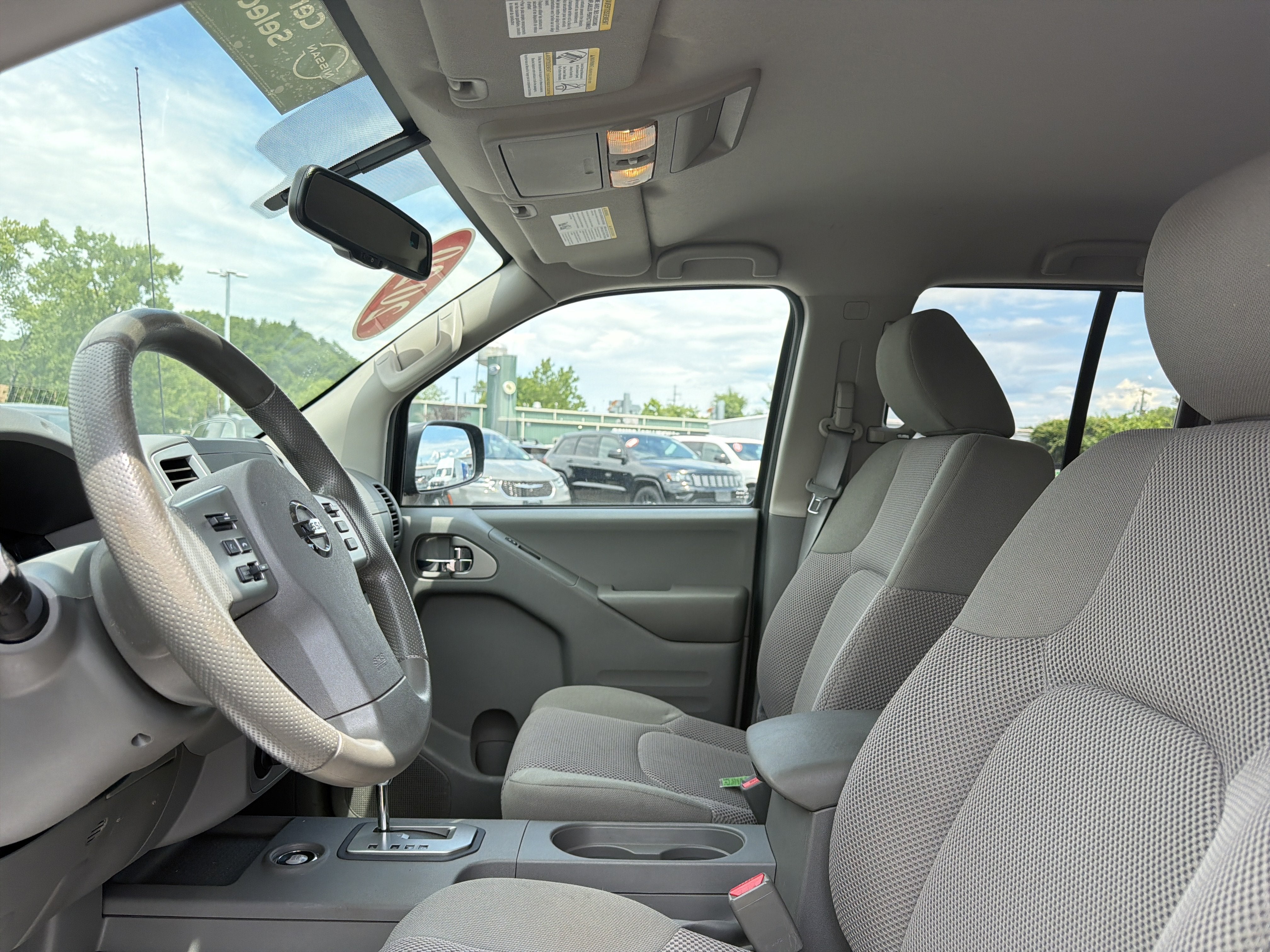 2020 Nissan Frontier SV