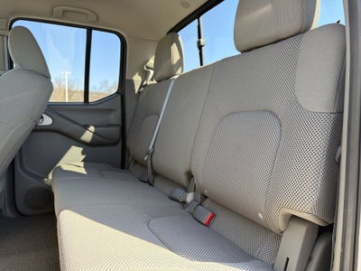 2021 Nissan Frontier SV