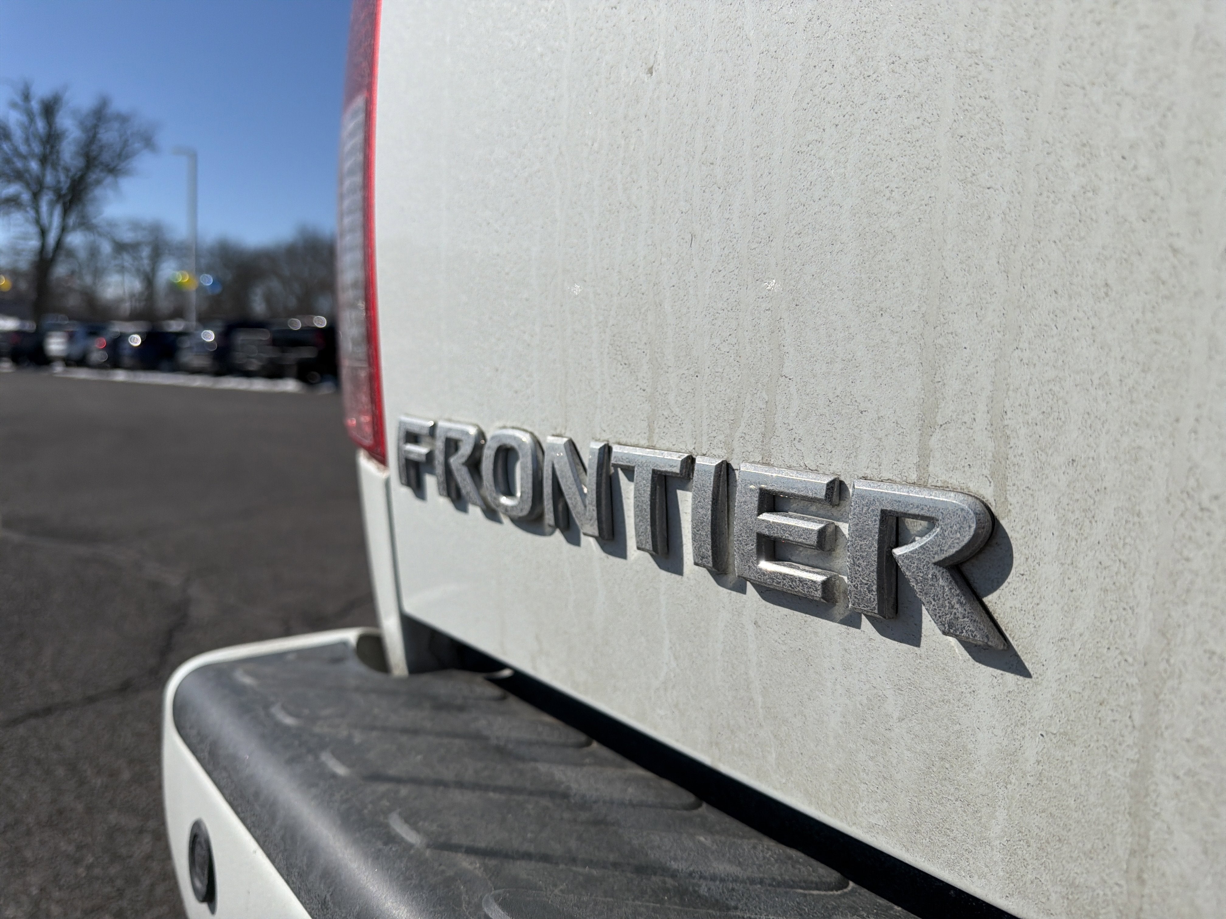 2021 Nissan Frontier SV