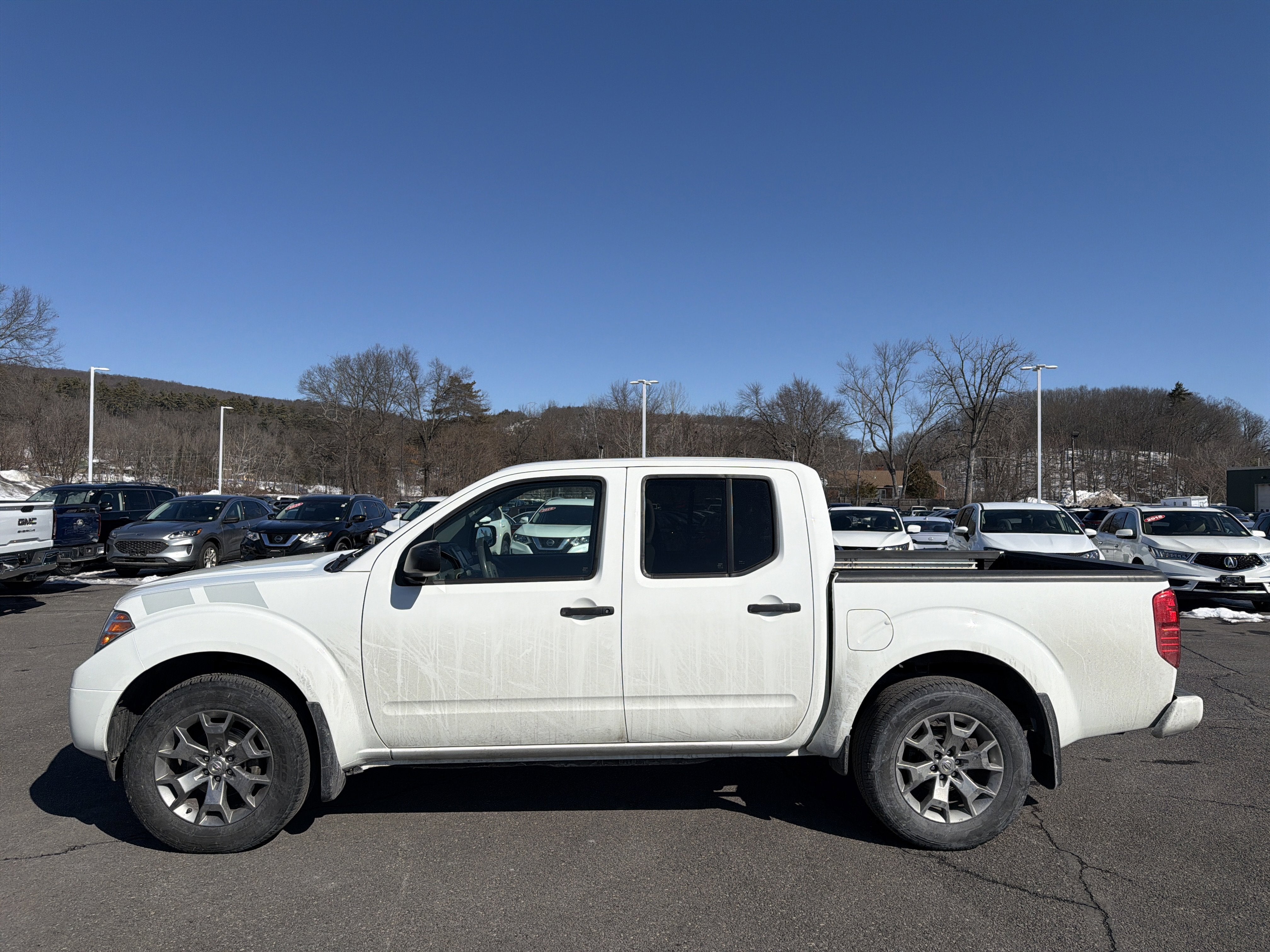 2021 Nissan Frontier SV