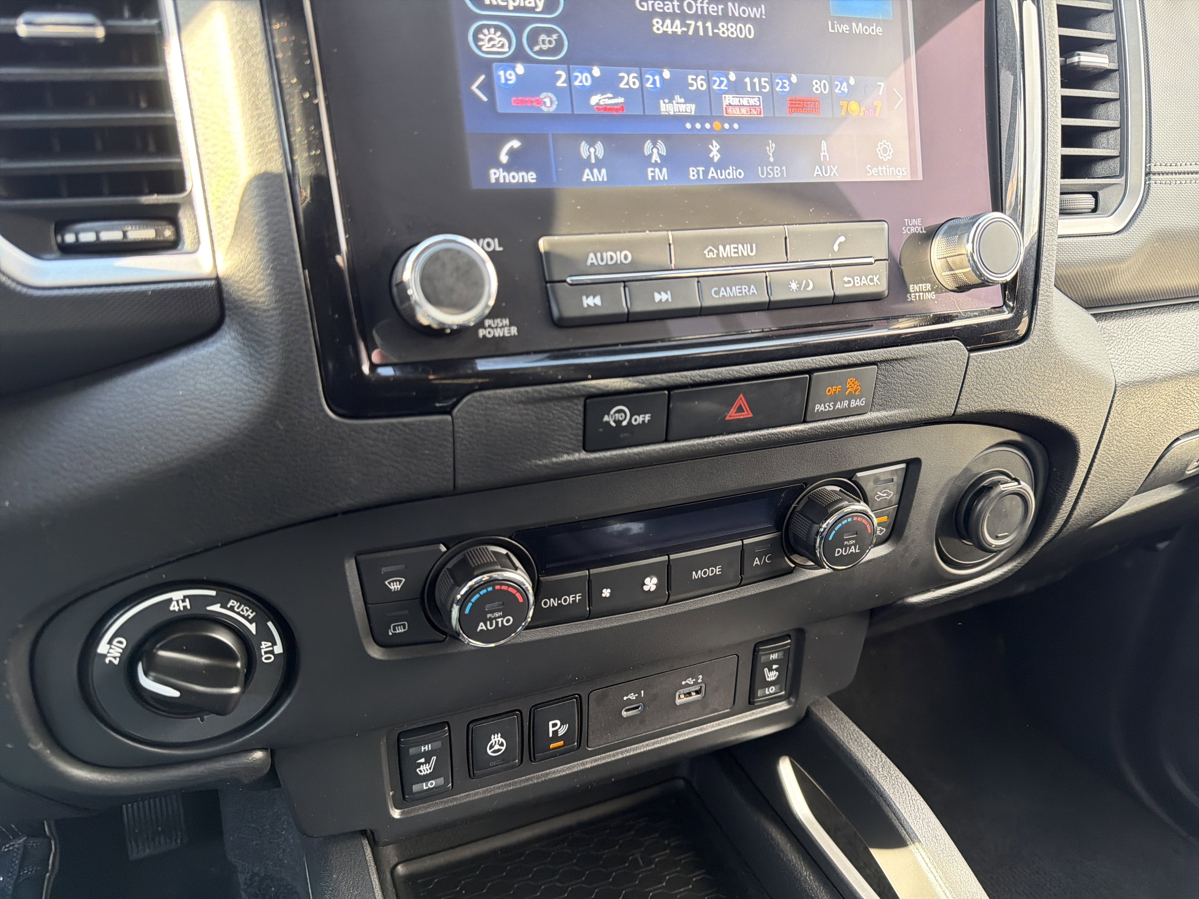 2024 Nissan Frontier SV