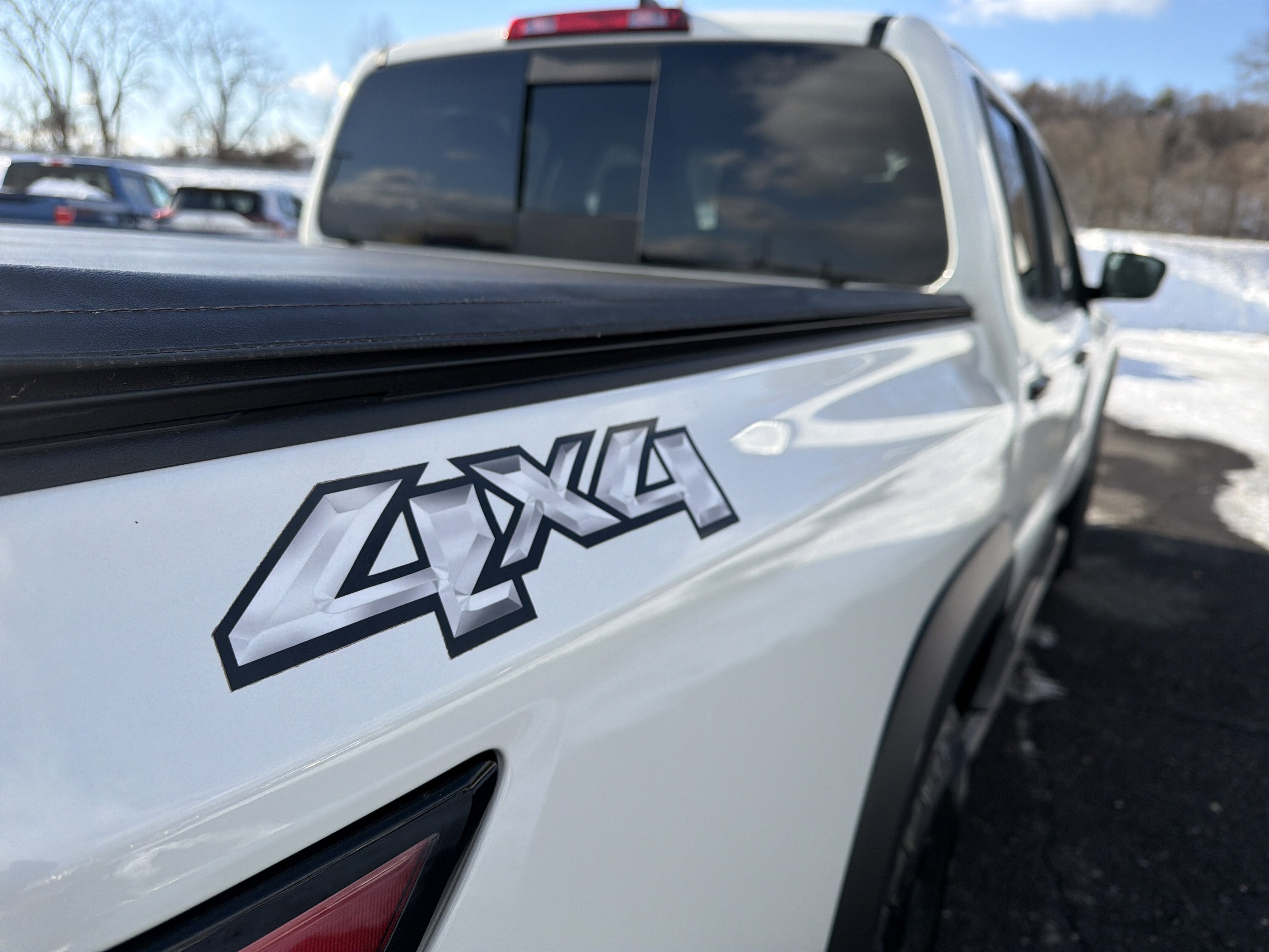 2024 Nissan Frontier SV