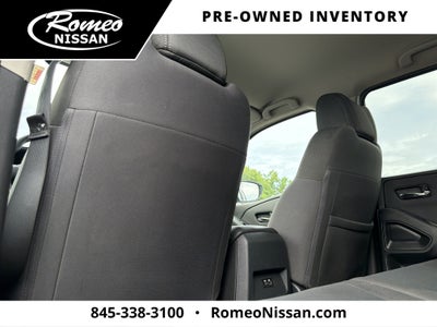2024 Nissan Frontier SV