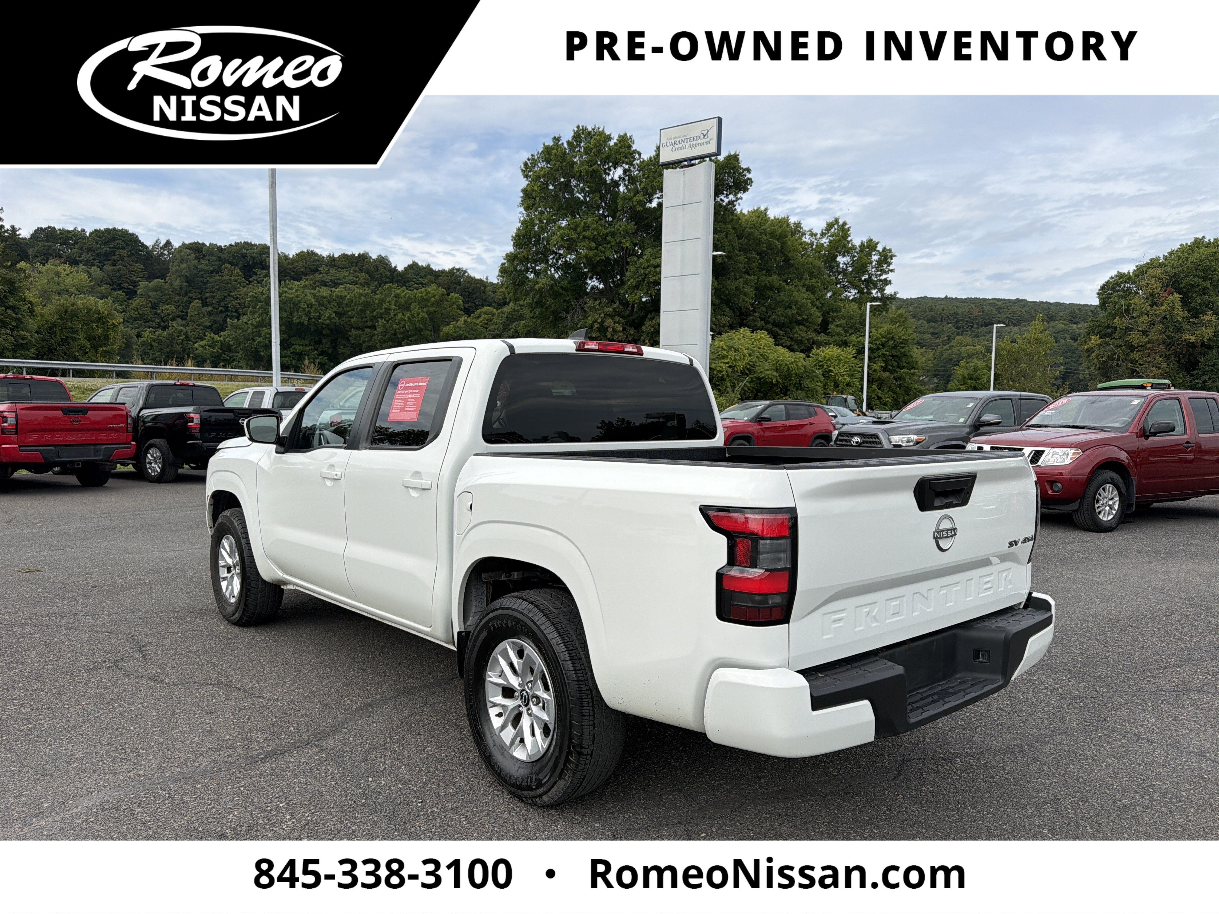 2024 Nissan Frontier SV