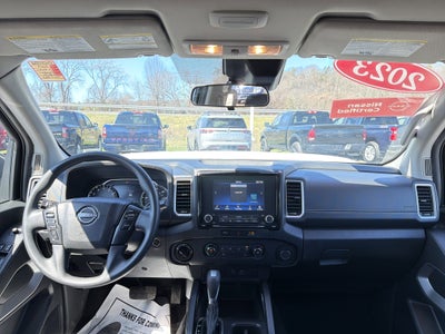 2023 Nissan Frontier SV