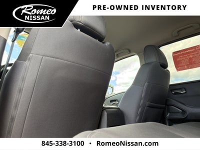 2024 Nissan Frontier SV