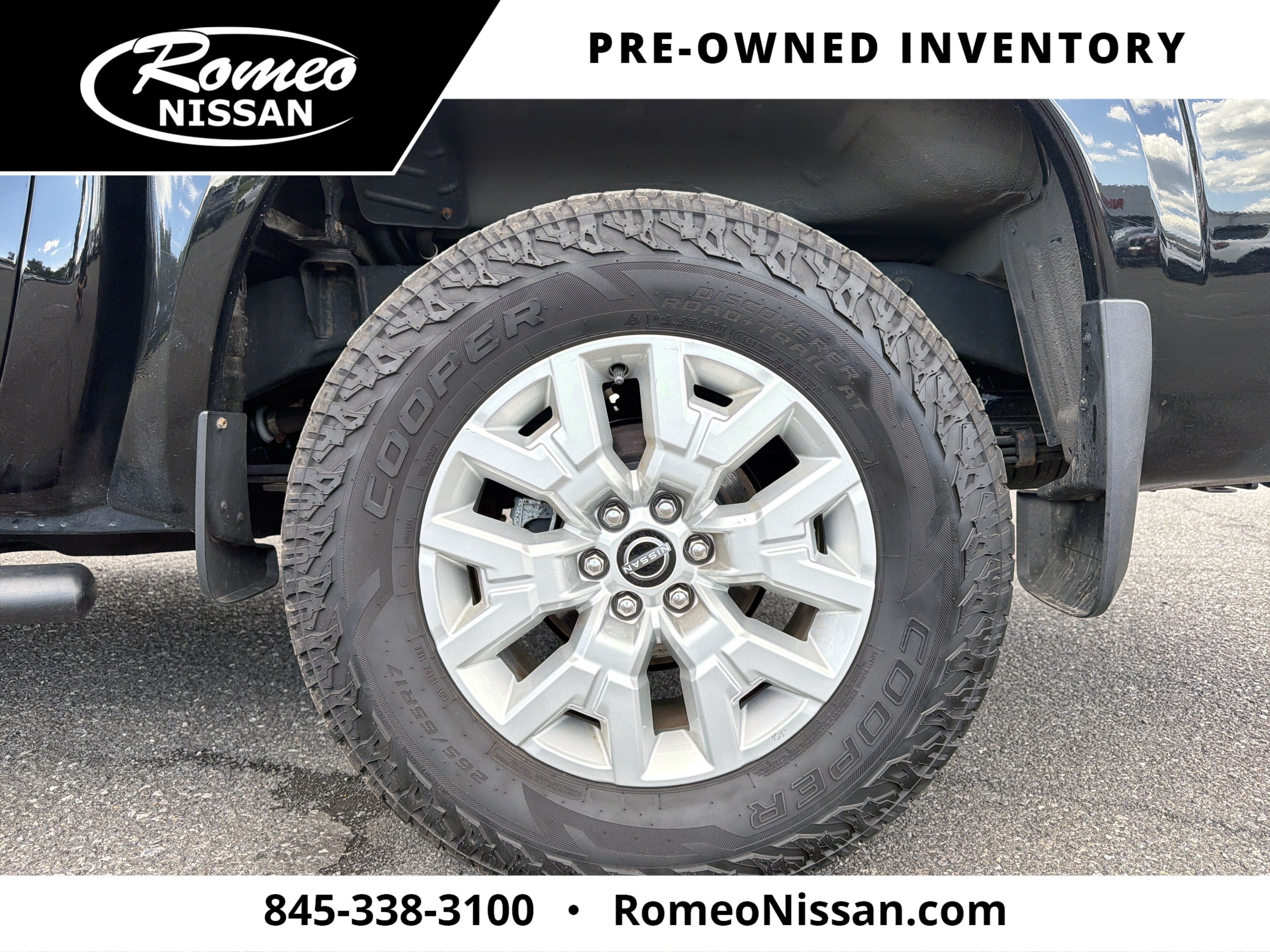 2024 Nissan Frontier SV