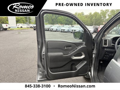 2024 Nissan Frontier SV