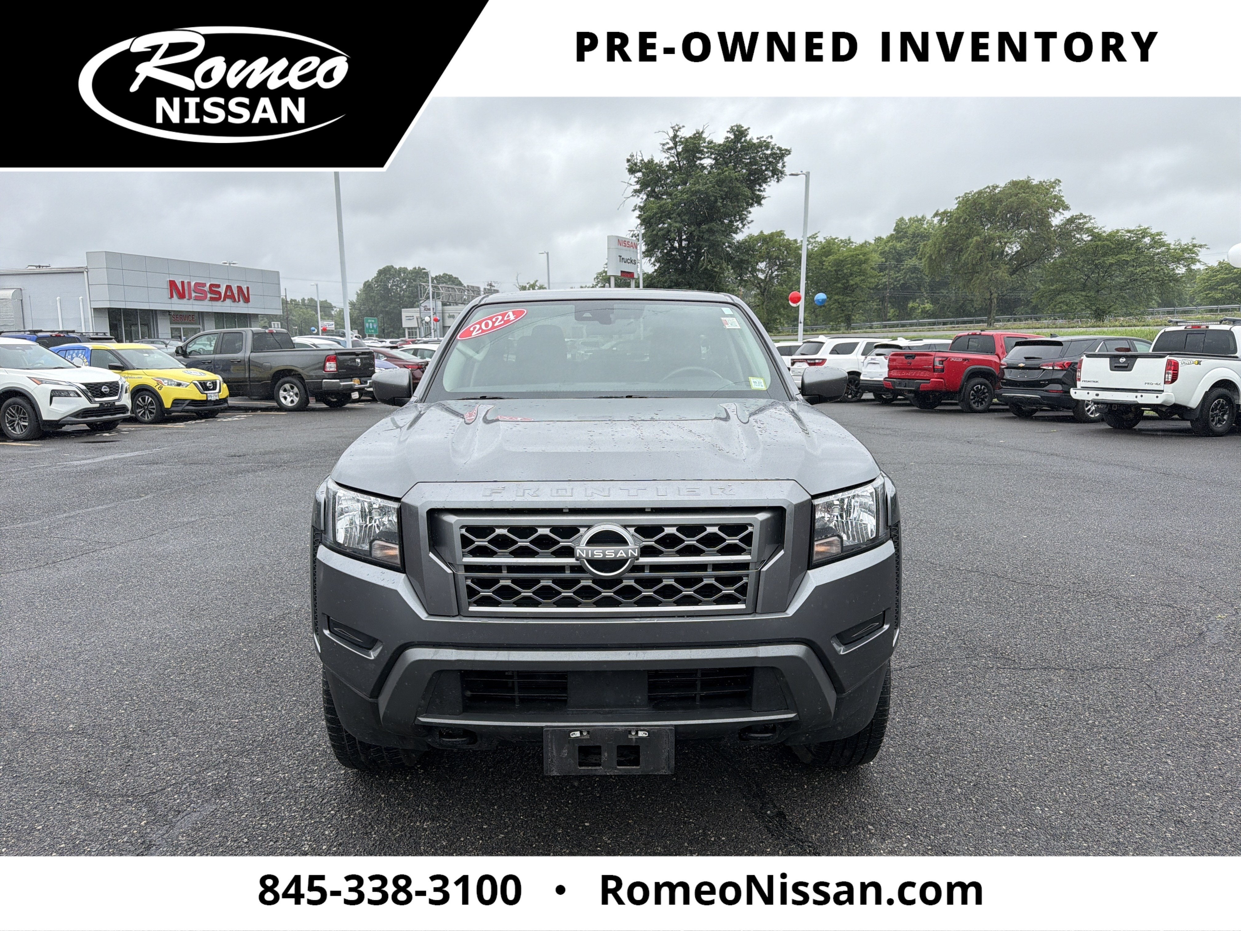 2024 Nissan Frontier SV