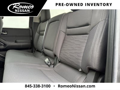 2024 Nissan Frontier SV
